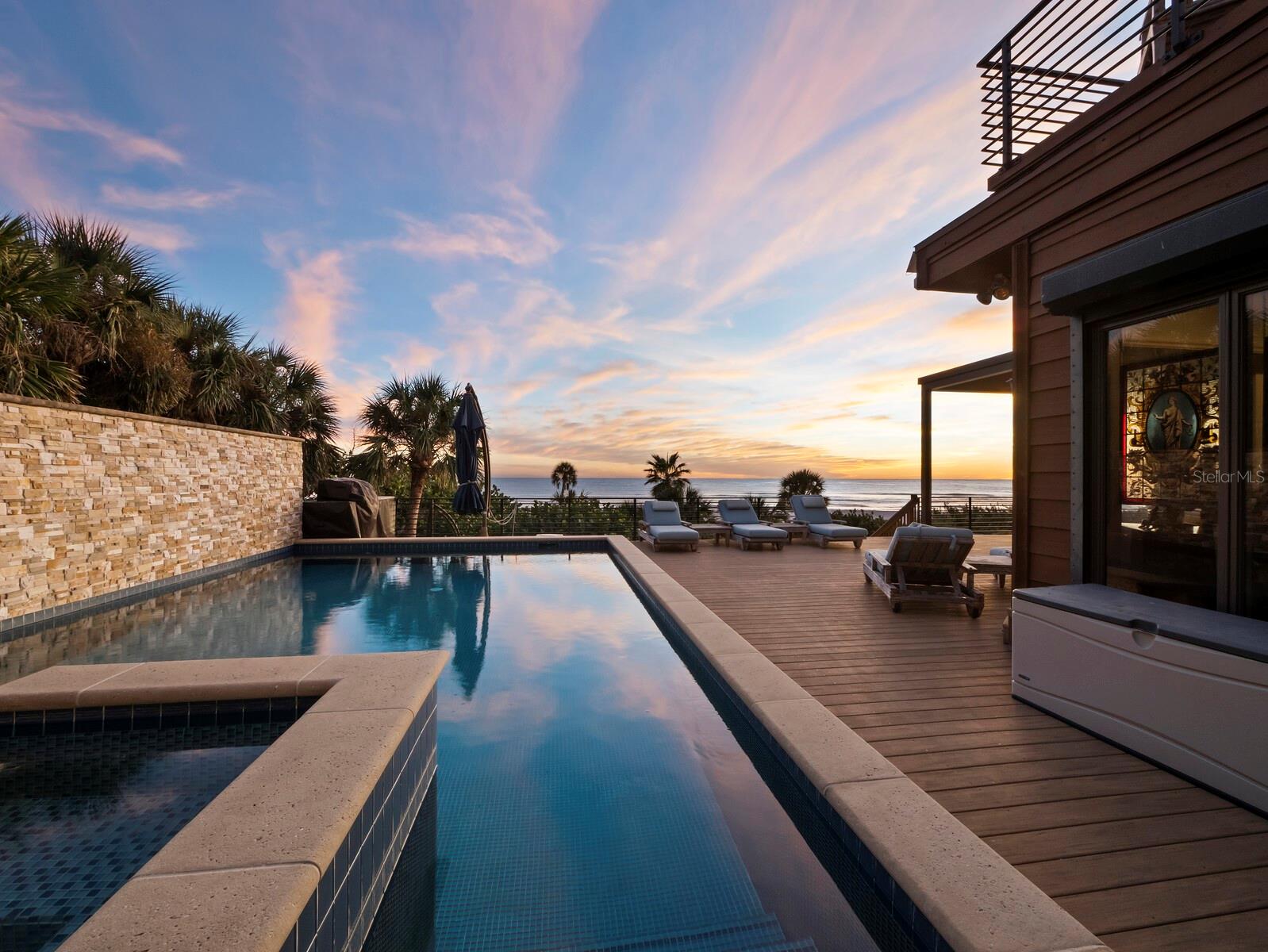 6685 GULF OF MEXICO DR