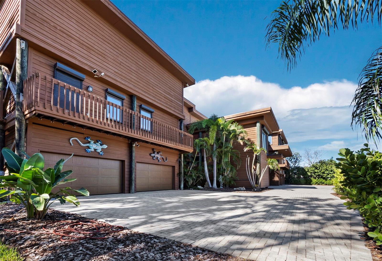 6685 GULF OF MEXICO DR