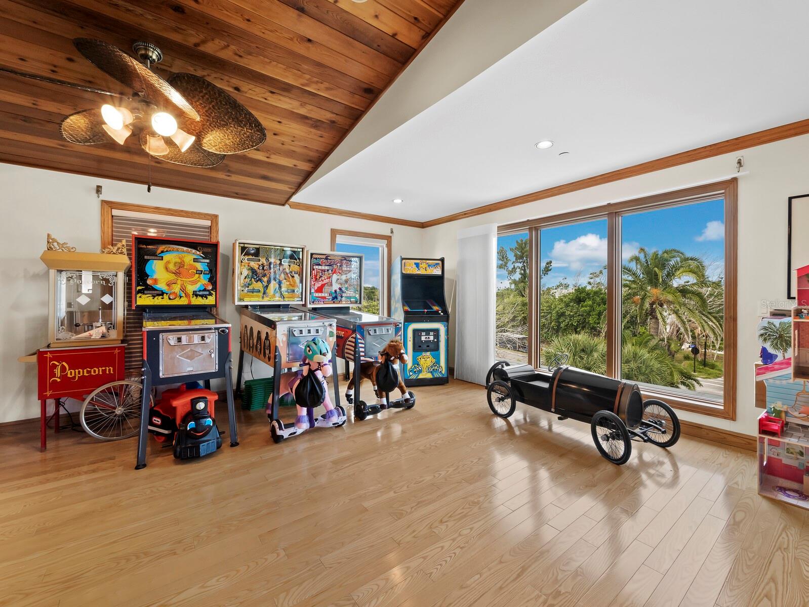 6685 GULF OF MEXICO DR