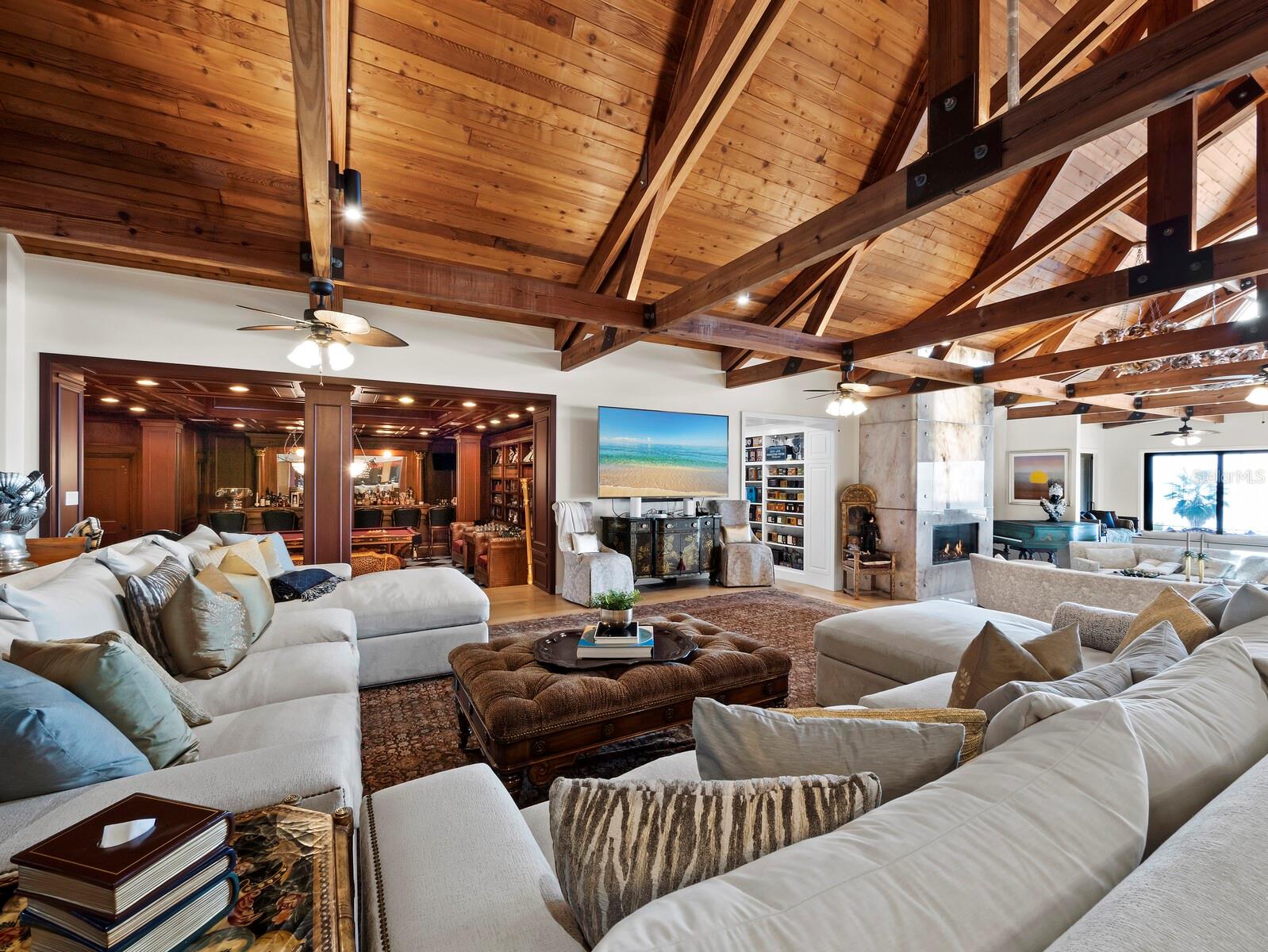 6685 GULF OF MEXICO DR