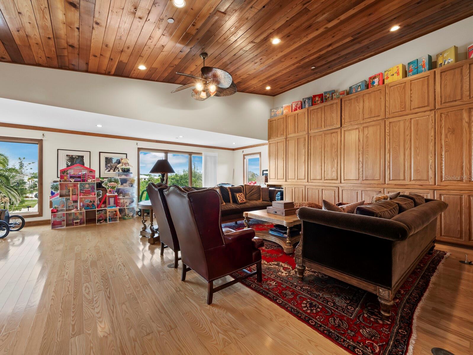 6685 GULF OF MEXICO DR