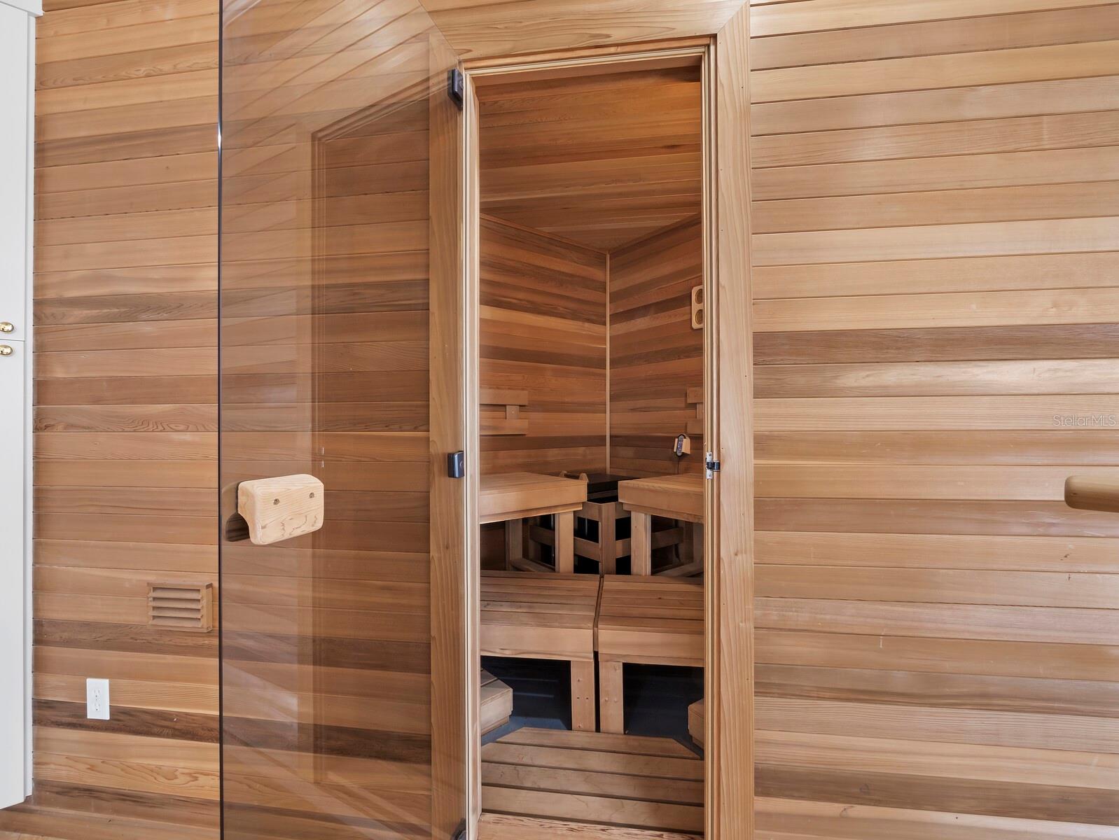 6685 GULF OF MEXICO DR