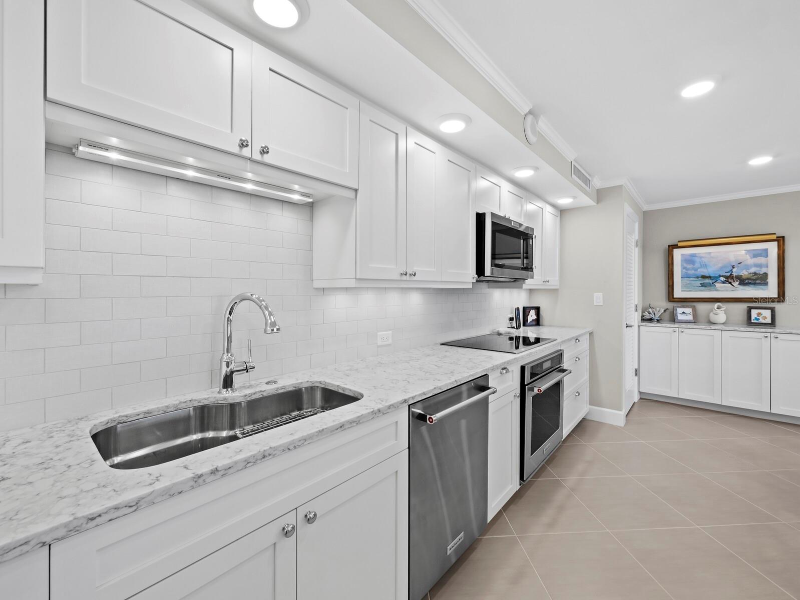 2301 GULF OF MEXICO DR #101N