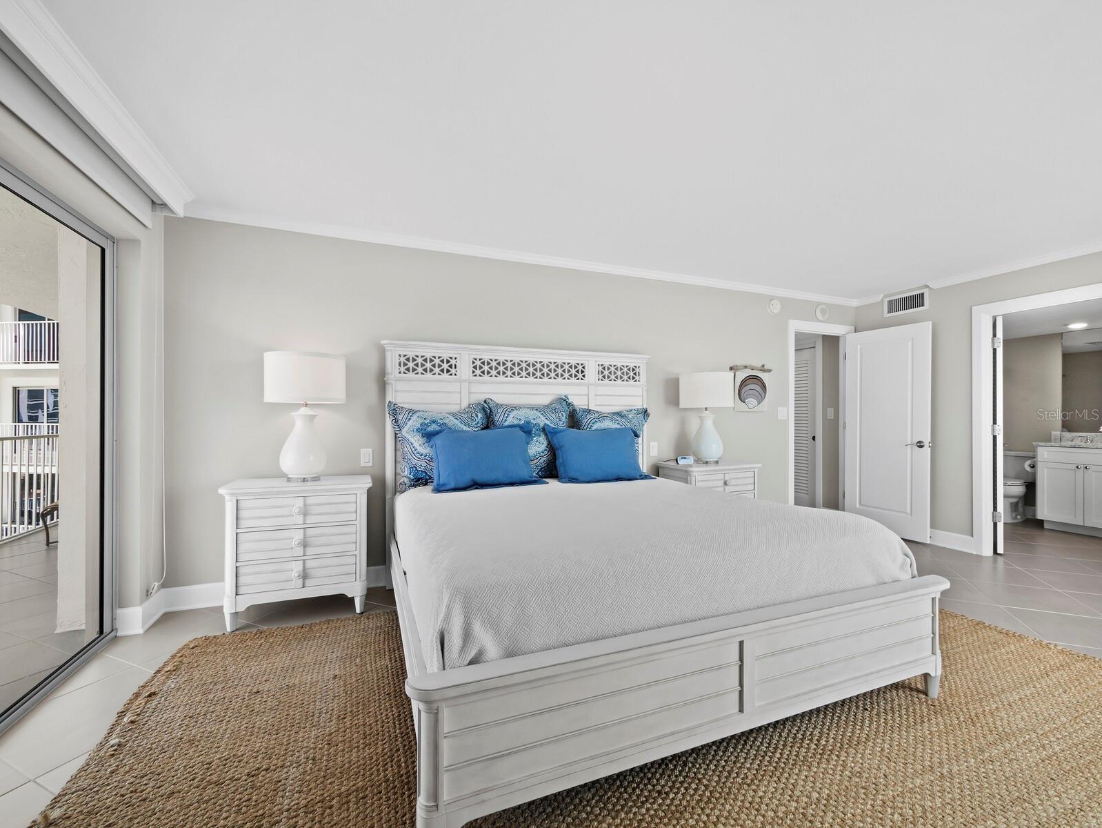 2301 GULF OF MEXICO DR #101N