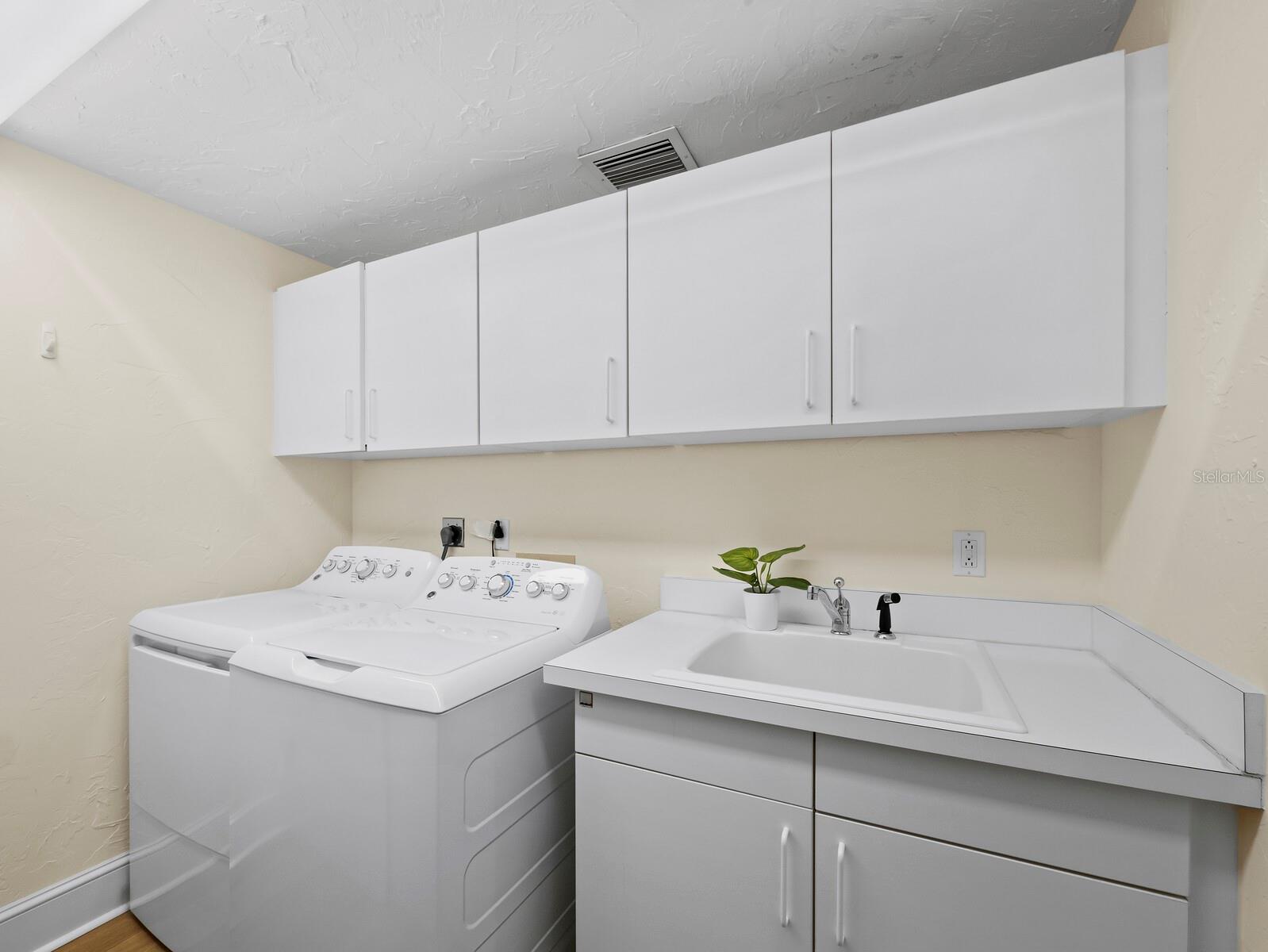 3040 GRAND BAY BLVD #234