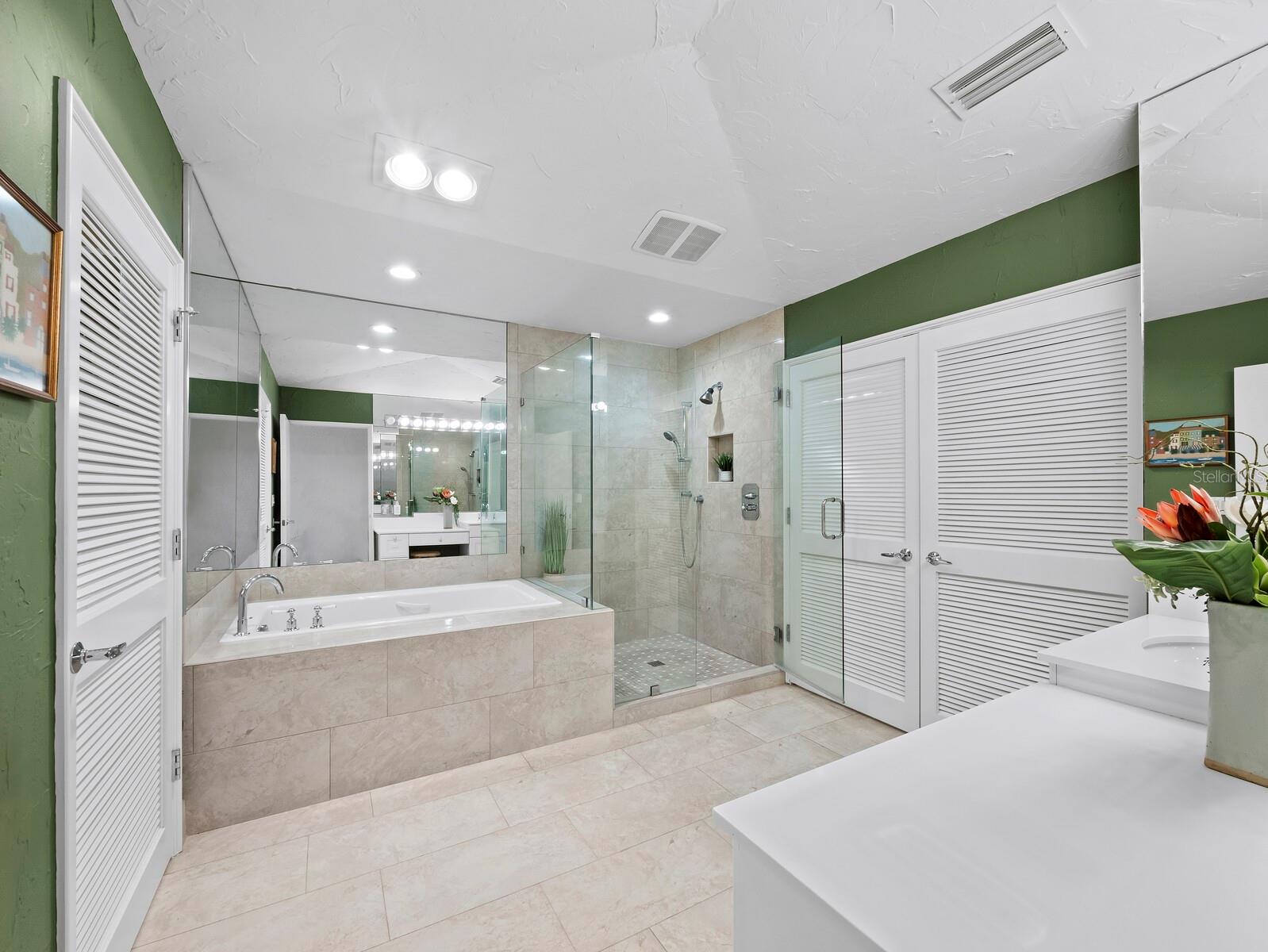 3040 GRAND BAY BLVD #234