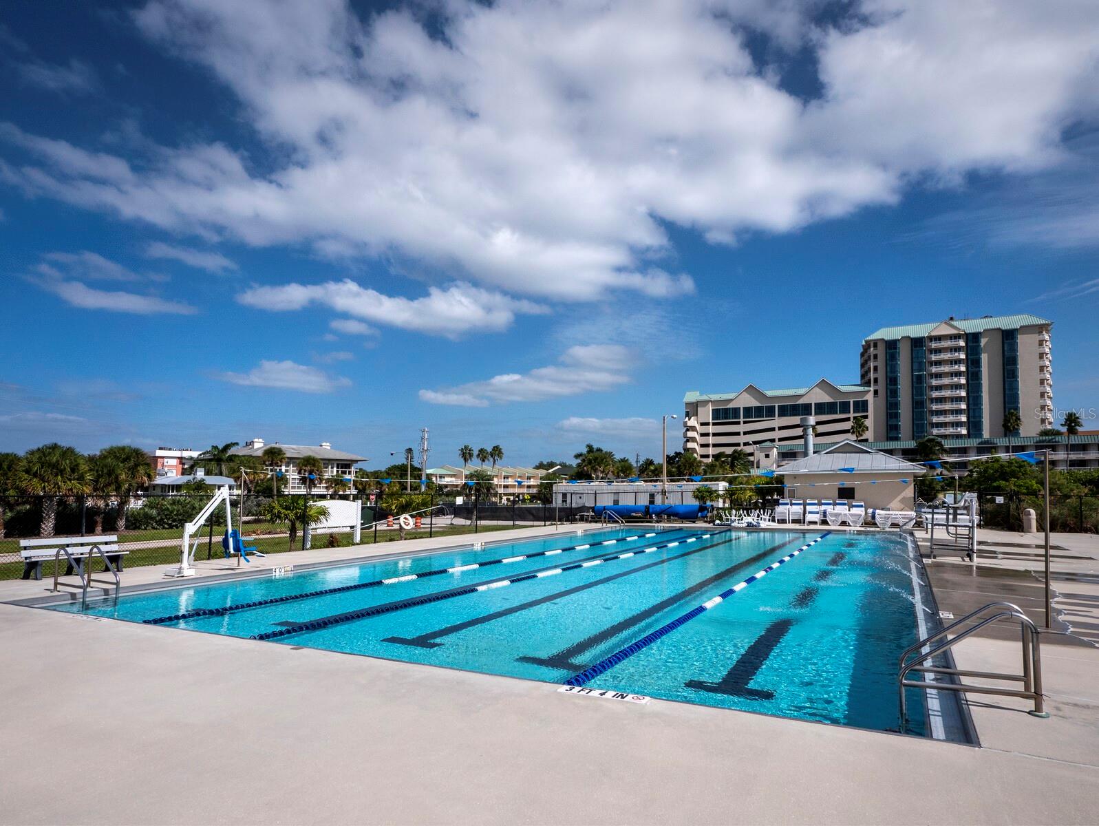 800 S BLVD OF THE PRESIDENTS #19