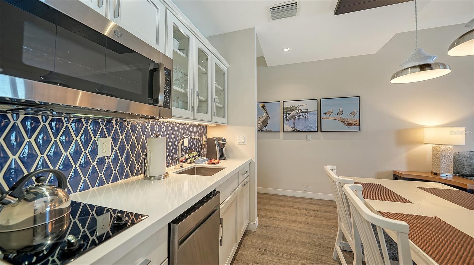 225 SANDS POINT RD #6201