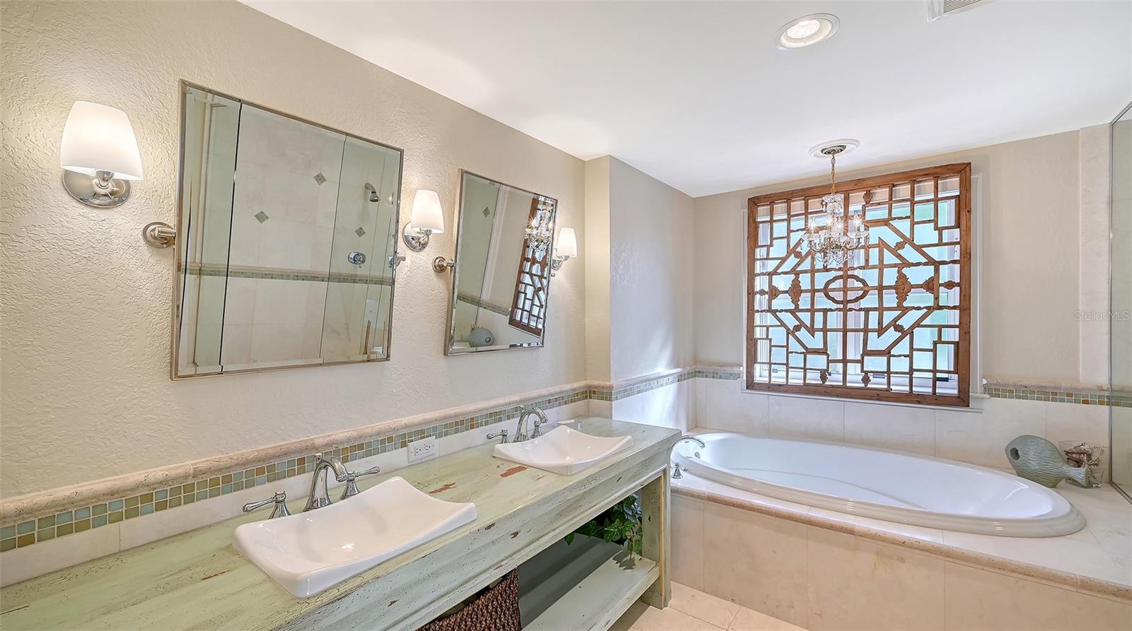 2550 HARBOURSIDE DR #324