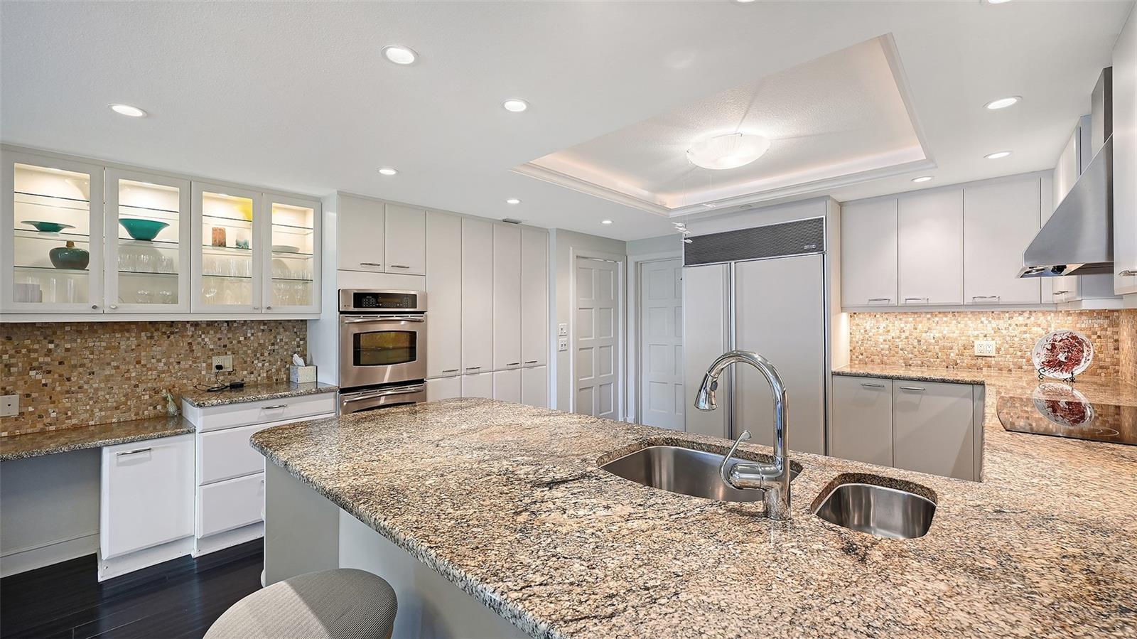 2550 HARBOURSIDE DR #324