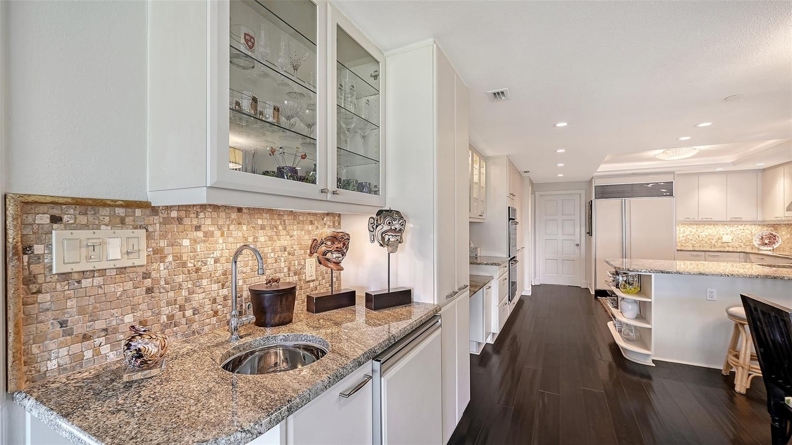 2550 HARBOURSIDE DR #324