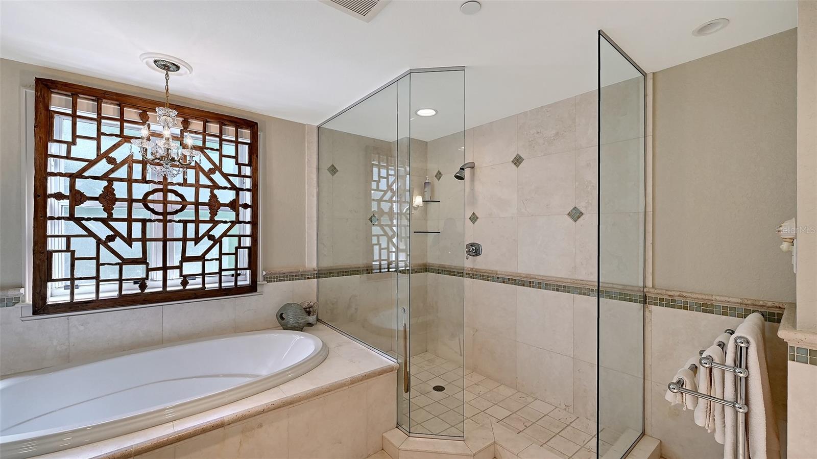 2550 HARBOURSIDE DR #324