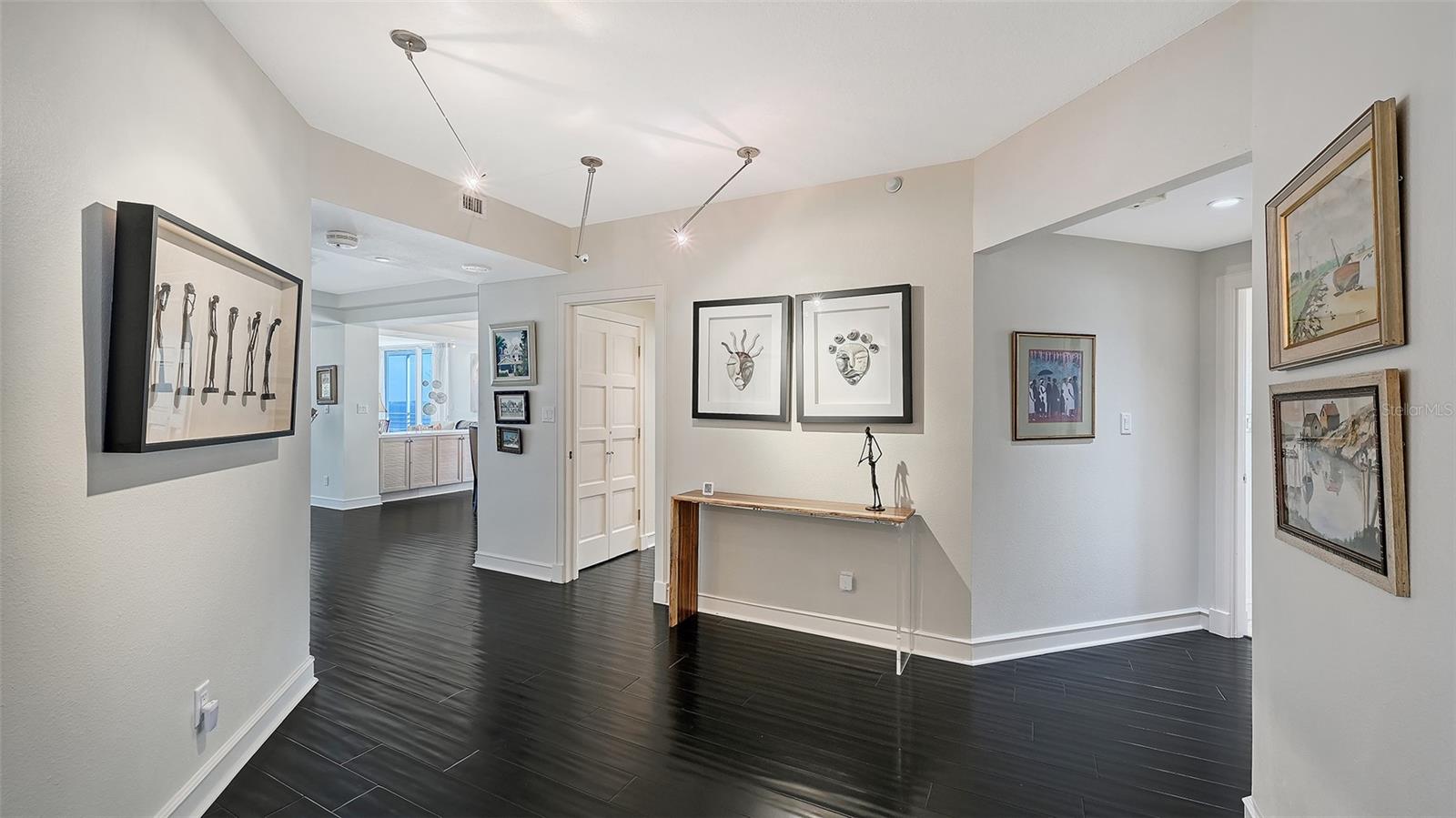 2550 HARBOURSIDE DR #324