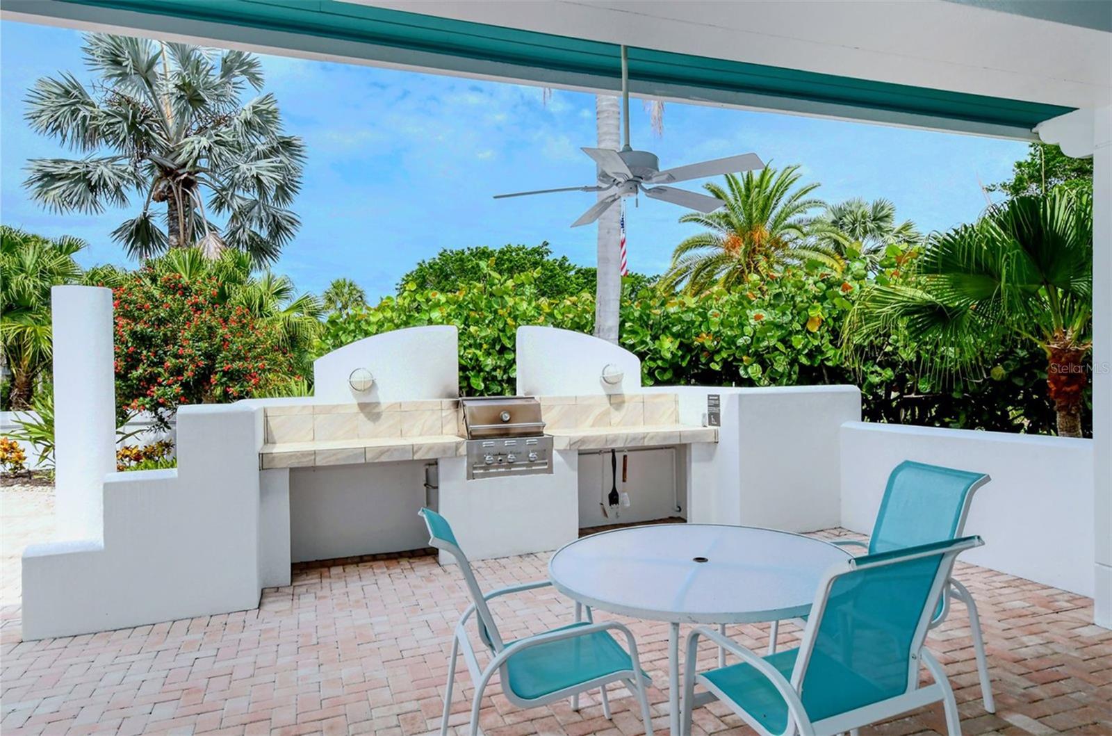 2550 HARBOURSIDE DR #324