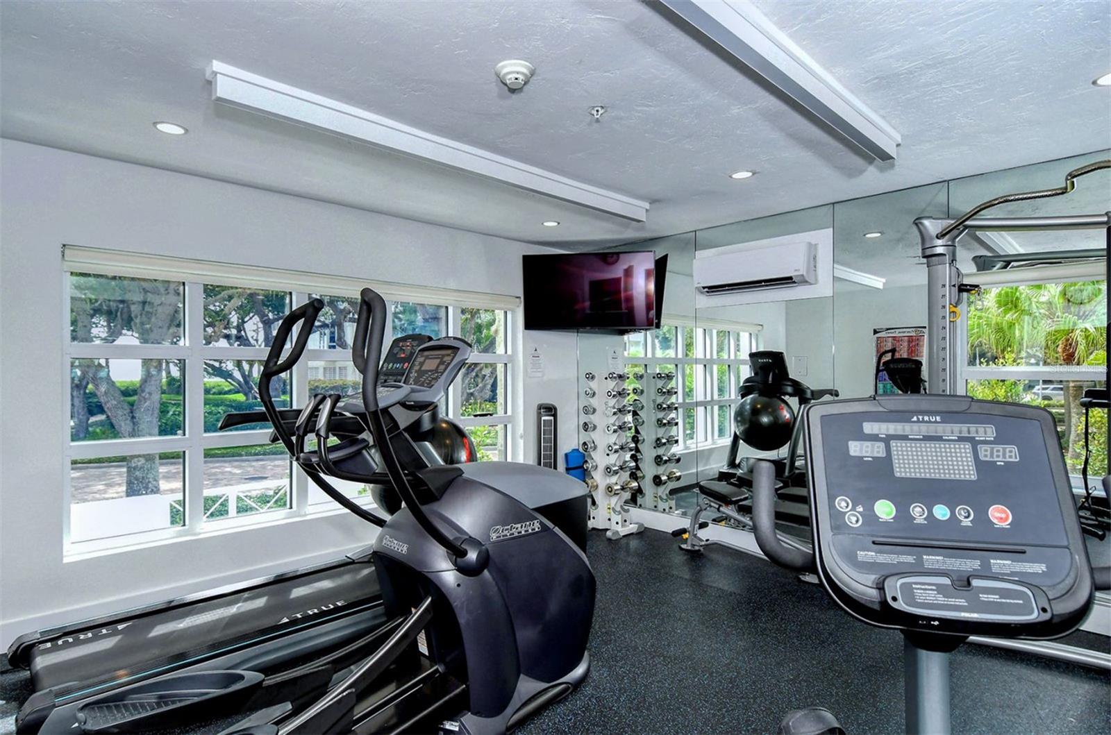 2550 HARBOURSIDE DR #324