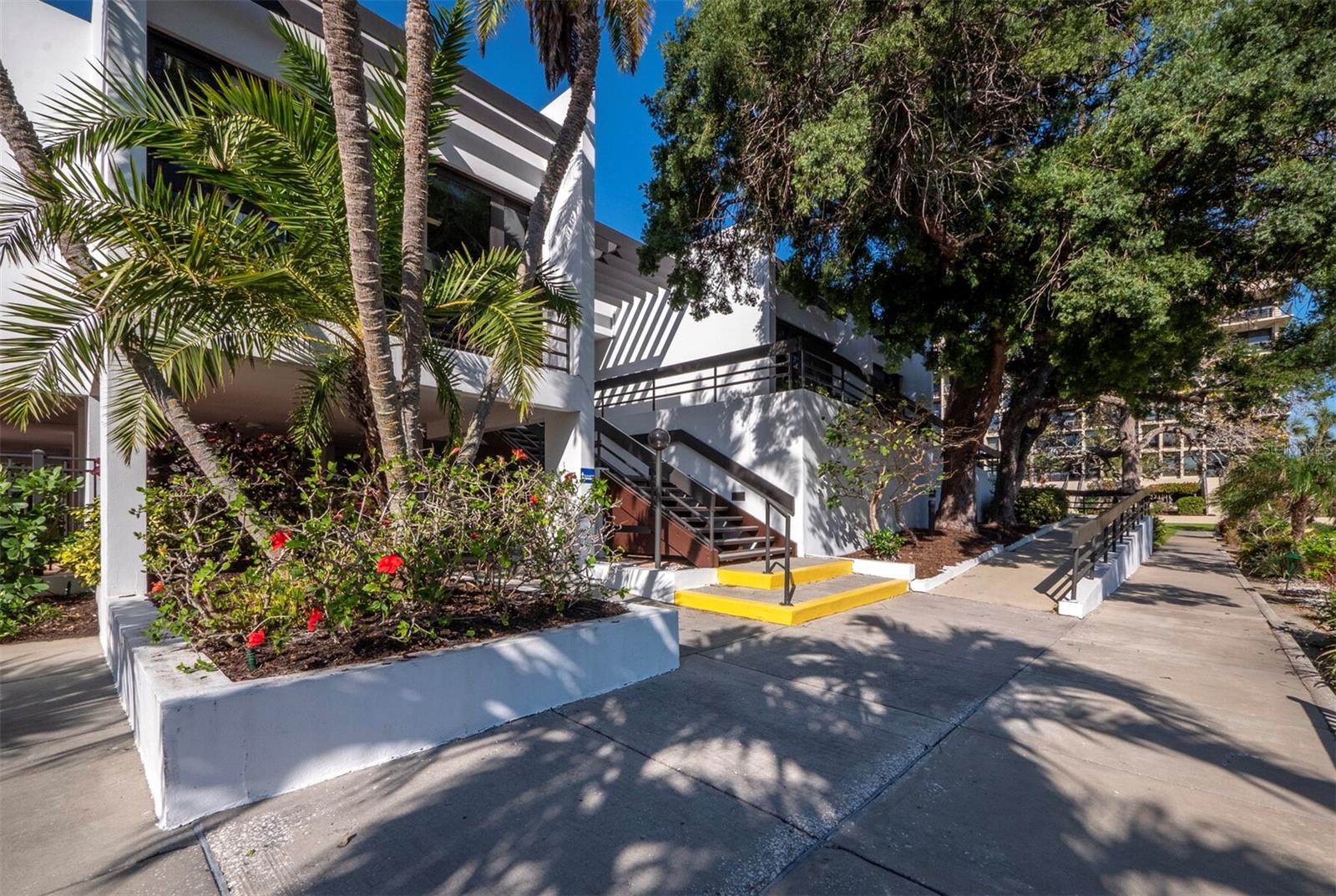 1135 GULF OF MEXICO DR #605