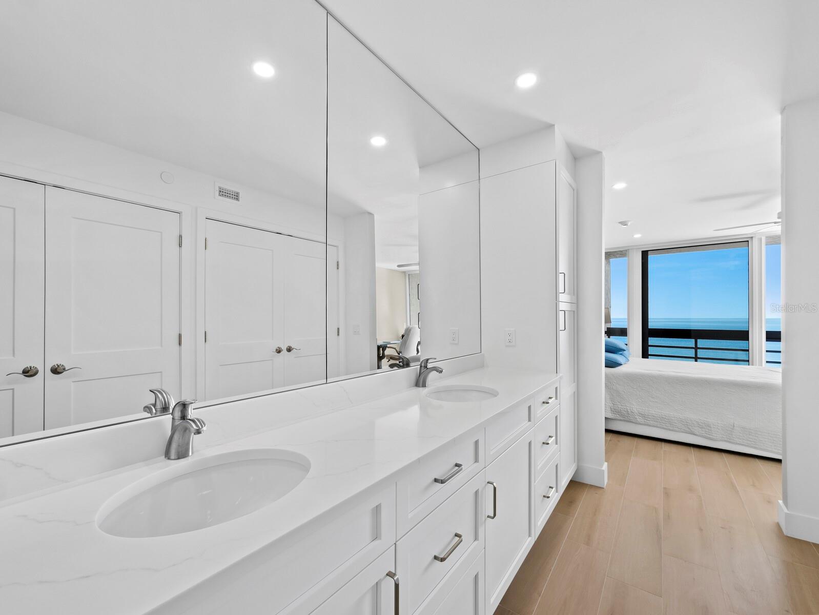 1135 GULF OF MEXICO DR #605