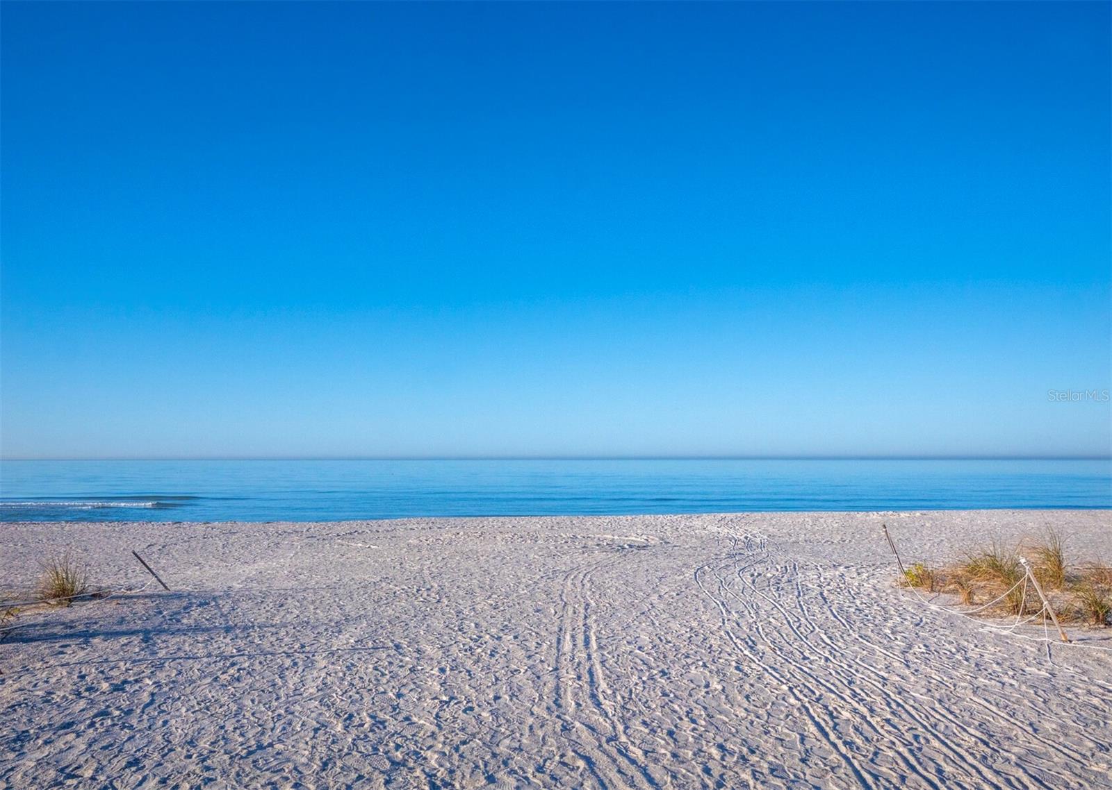 5970 EMERALD HARBOR DR