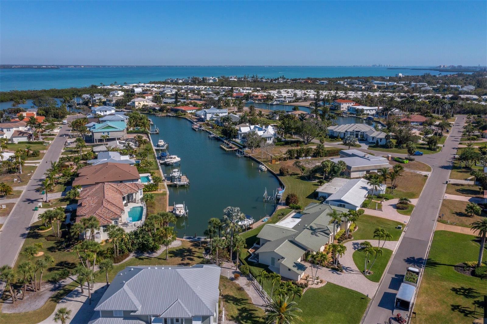 5970 EMERALD HARBOR DR