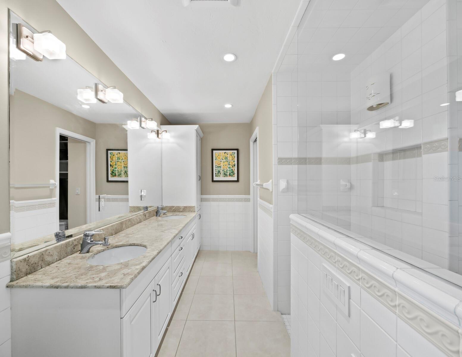 5970 EMERALD HARBOR DR