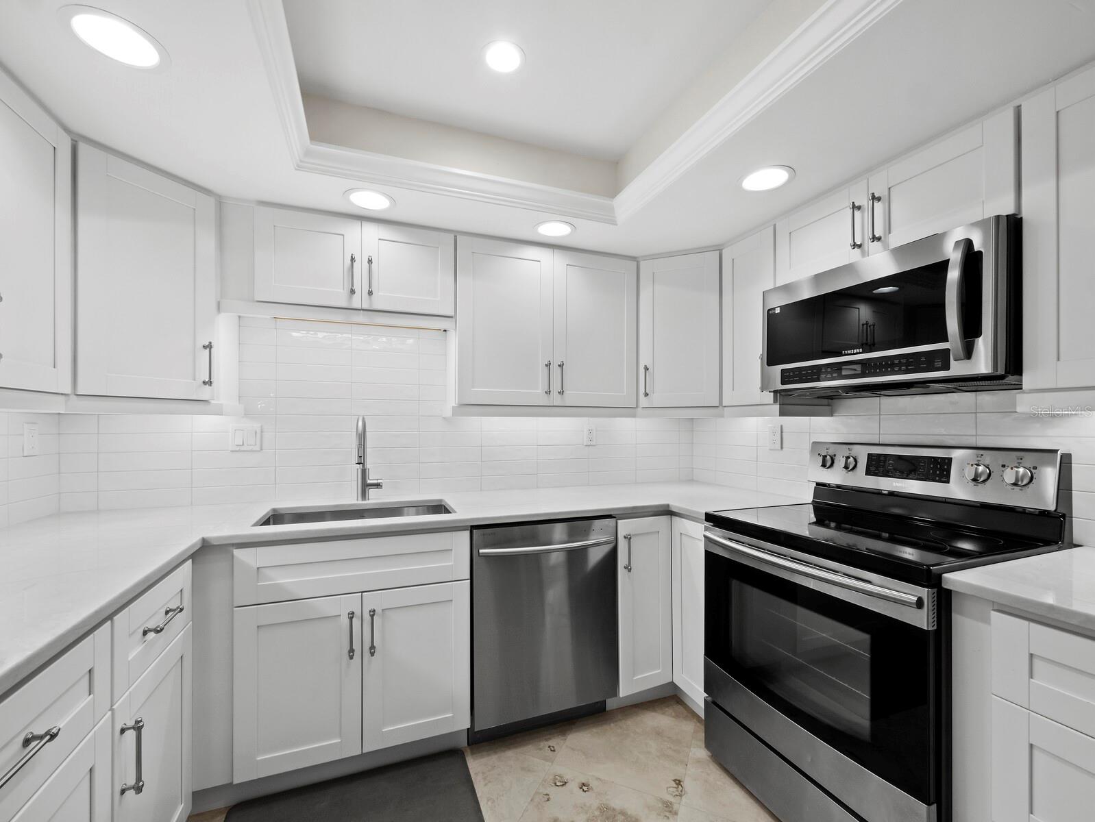 2055 GULF OF MEXICO DR #G2-102