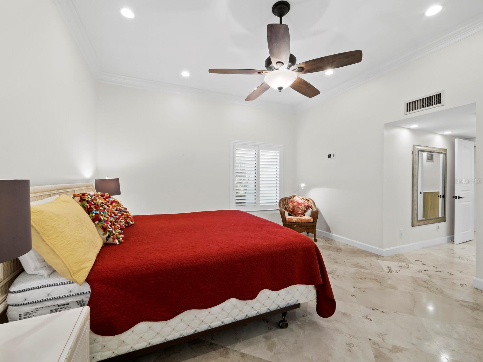 2055 GULF OF MEXICO DR #G2-102