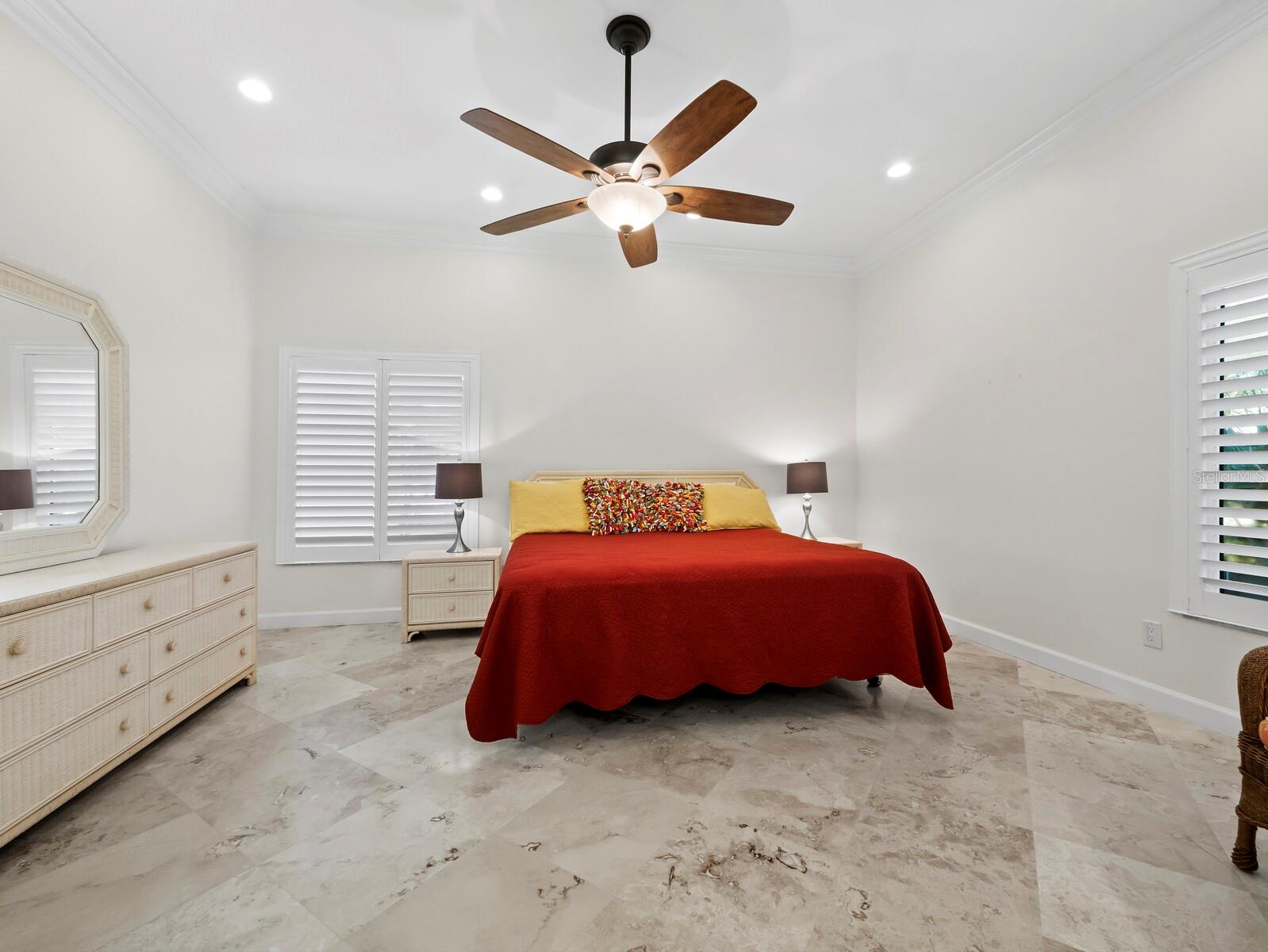 2055 GULF OF MEXICO DR #G2-102