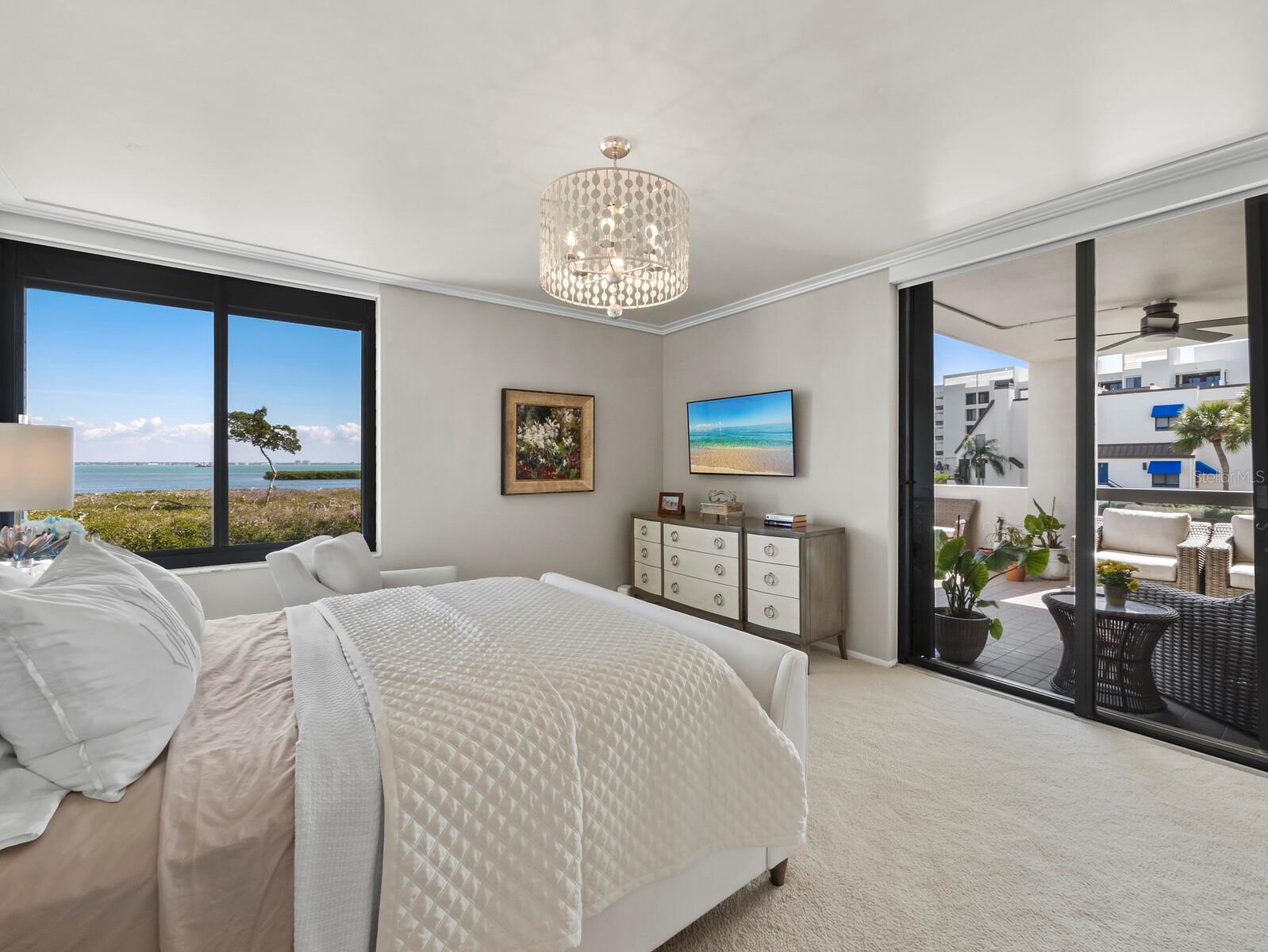 2016 HARBOURSIDE DR #317