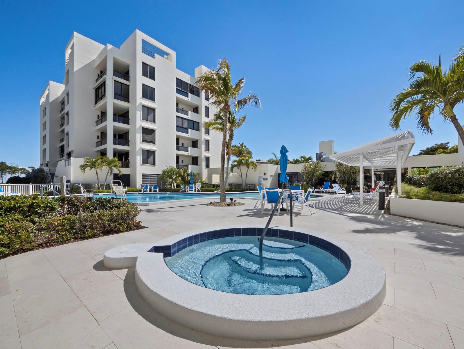 2016 HARBOURSIDE DR #317