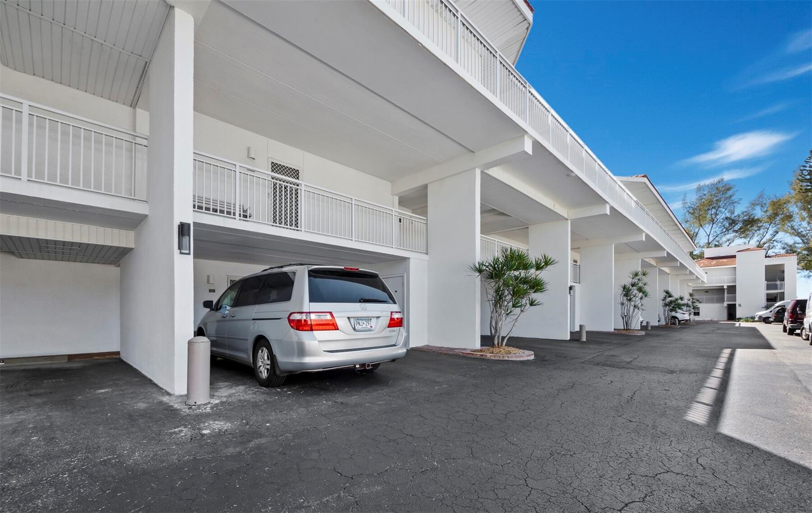 5055 GULF OF MEXICO DR #421