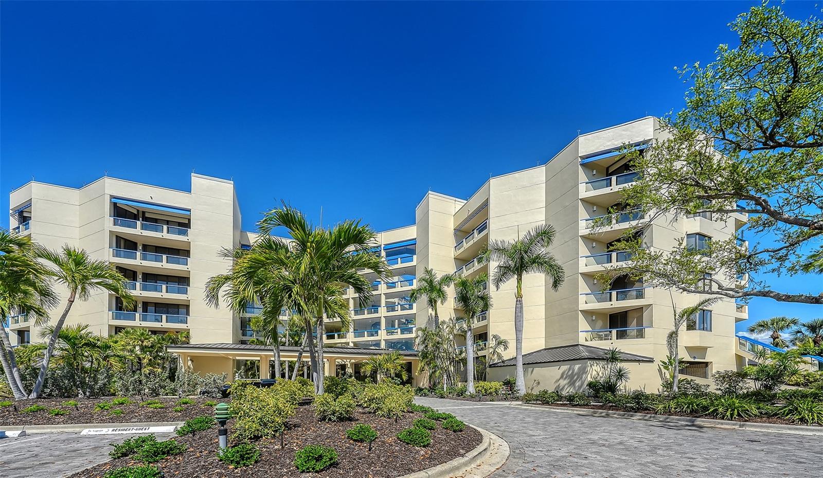 2110 HARBOURSIDE DR #536