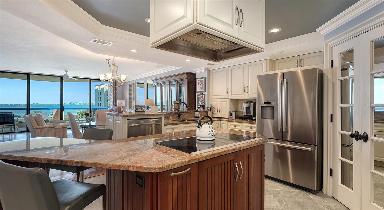 2110 HARBOURSIDE DR #536