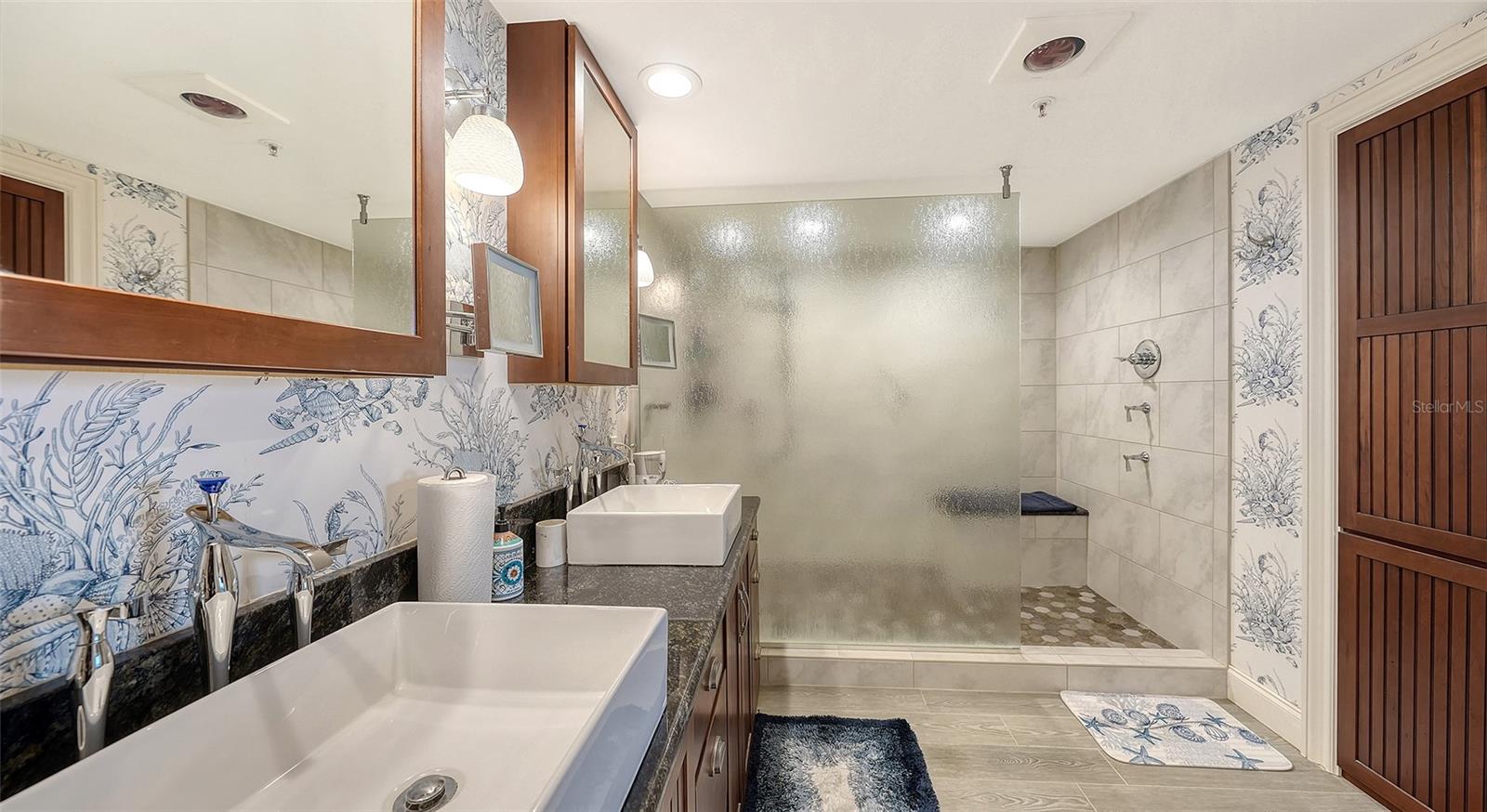 2110 HARBOURSIDE DR #536