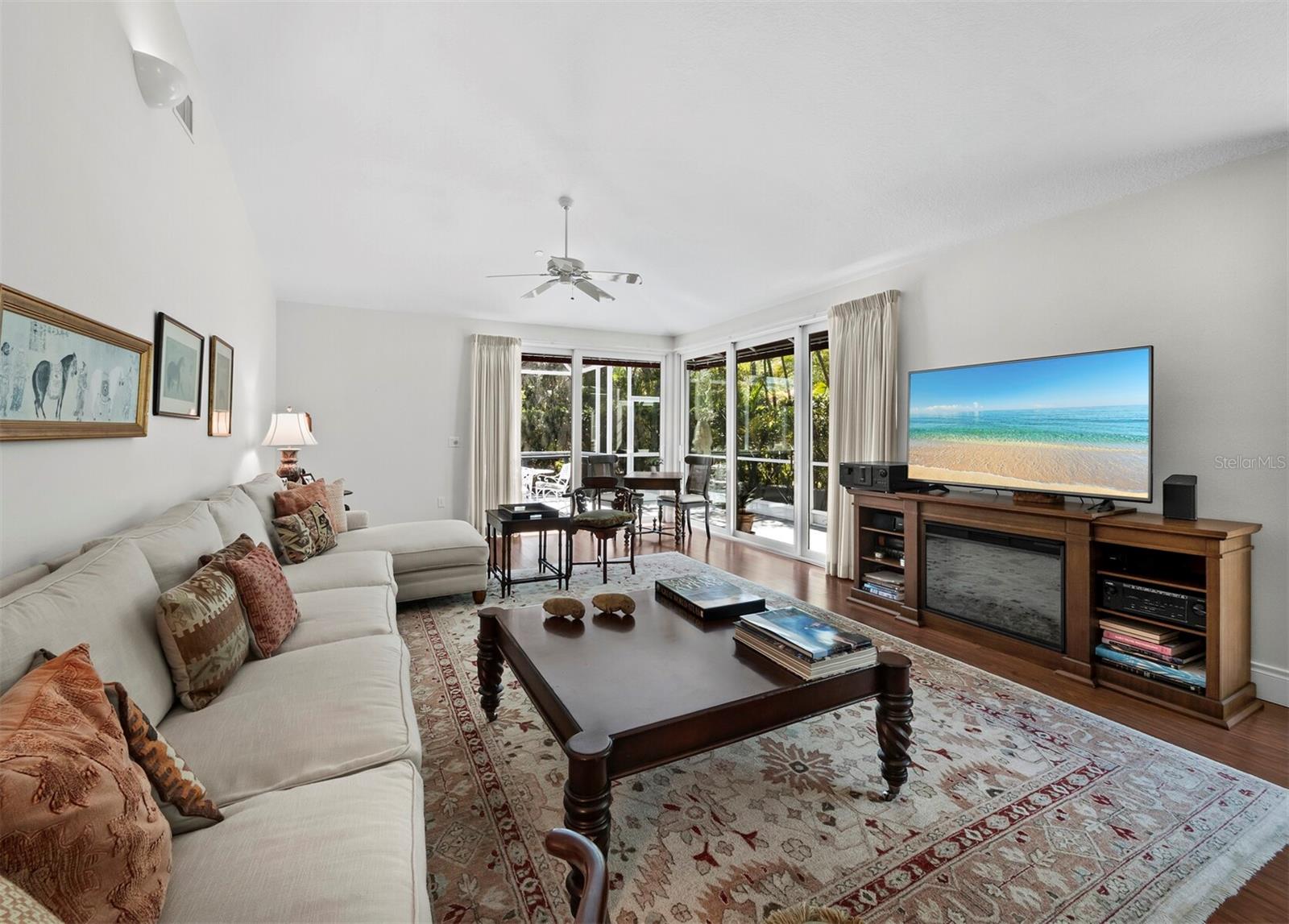 3466 WINDING OAKS DR #35