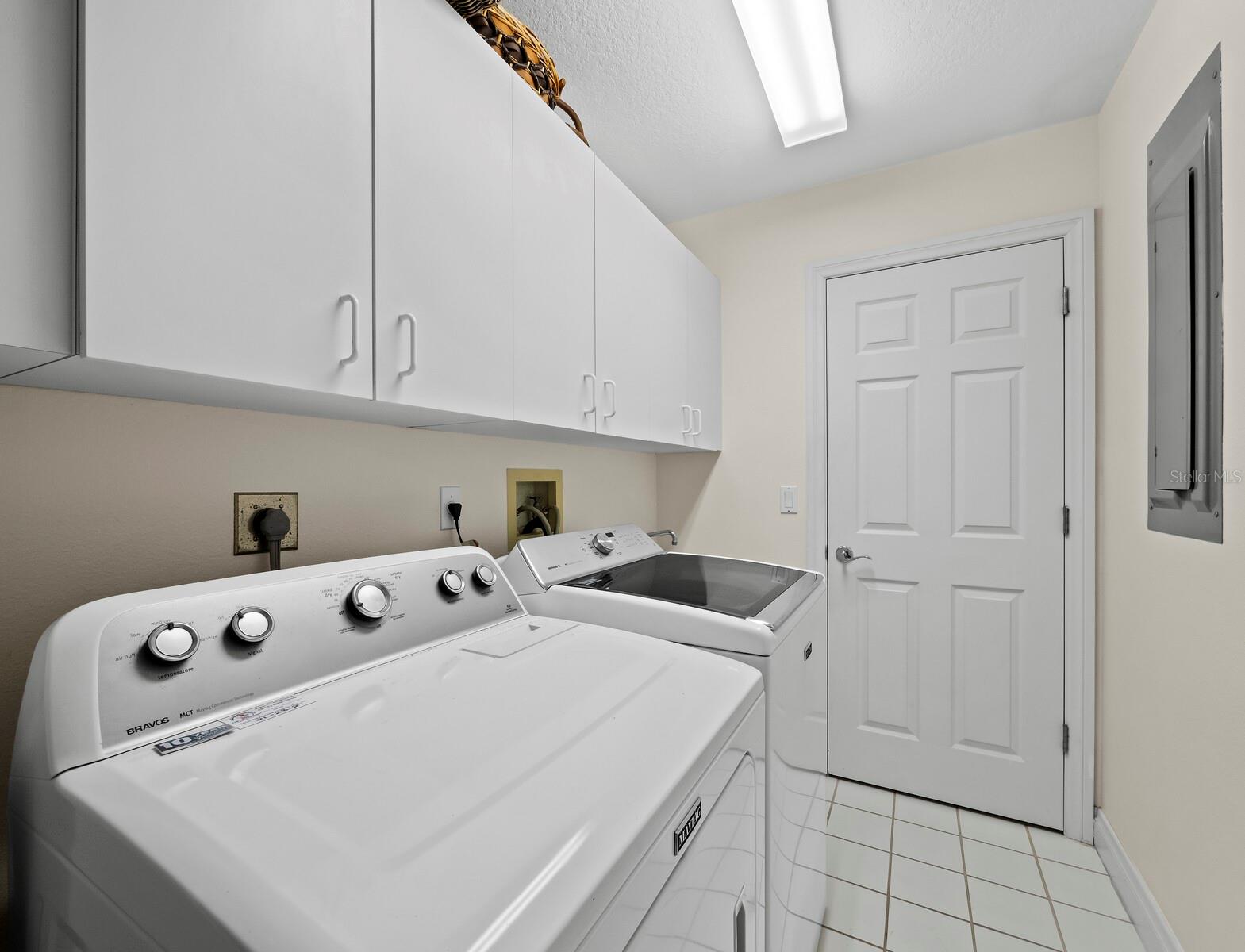 3466 WINDING OAKS DR #35