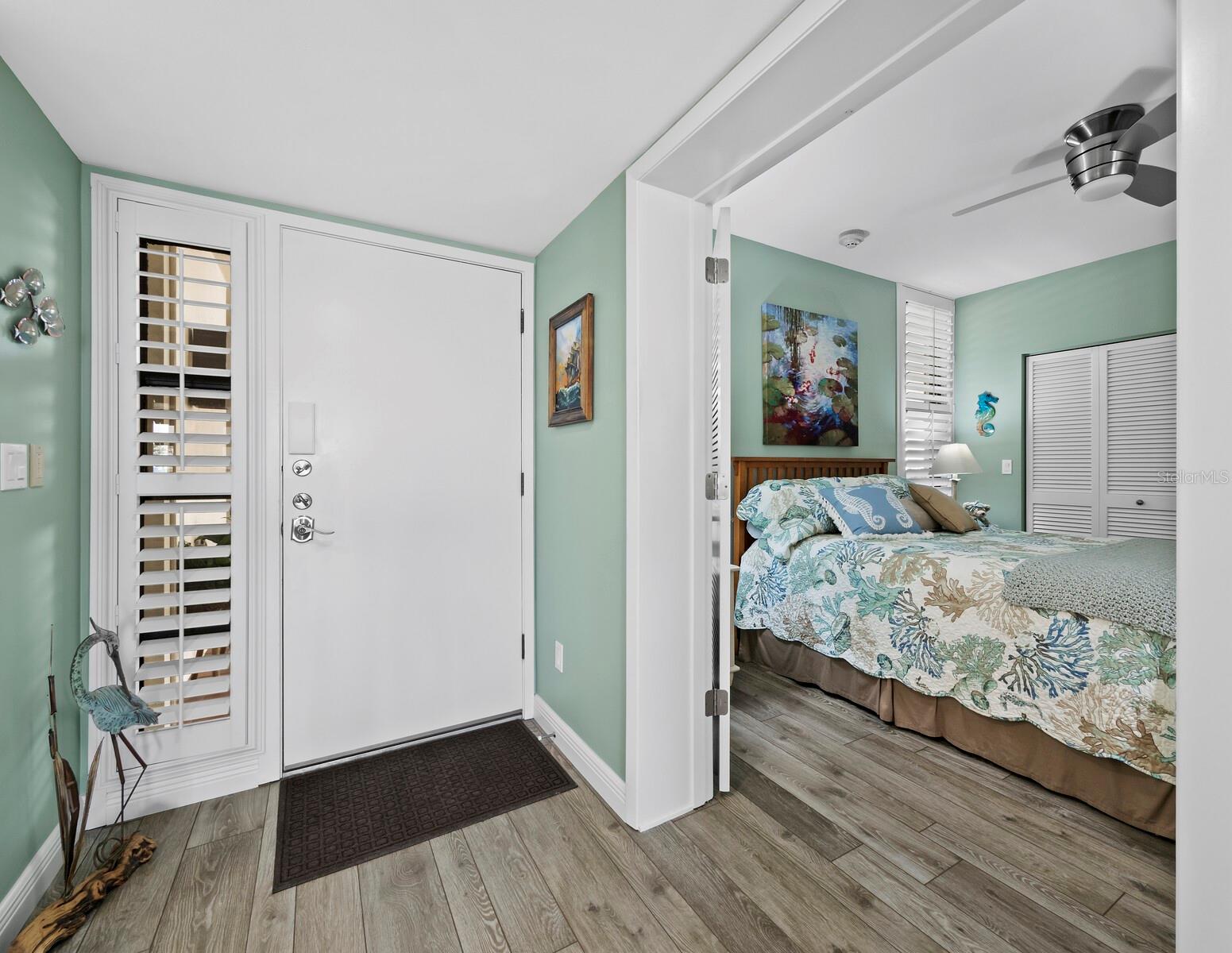 2020 HARBOURSIDE DR #417