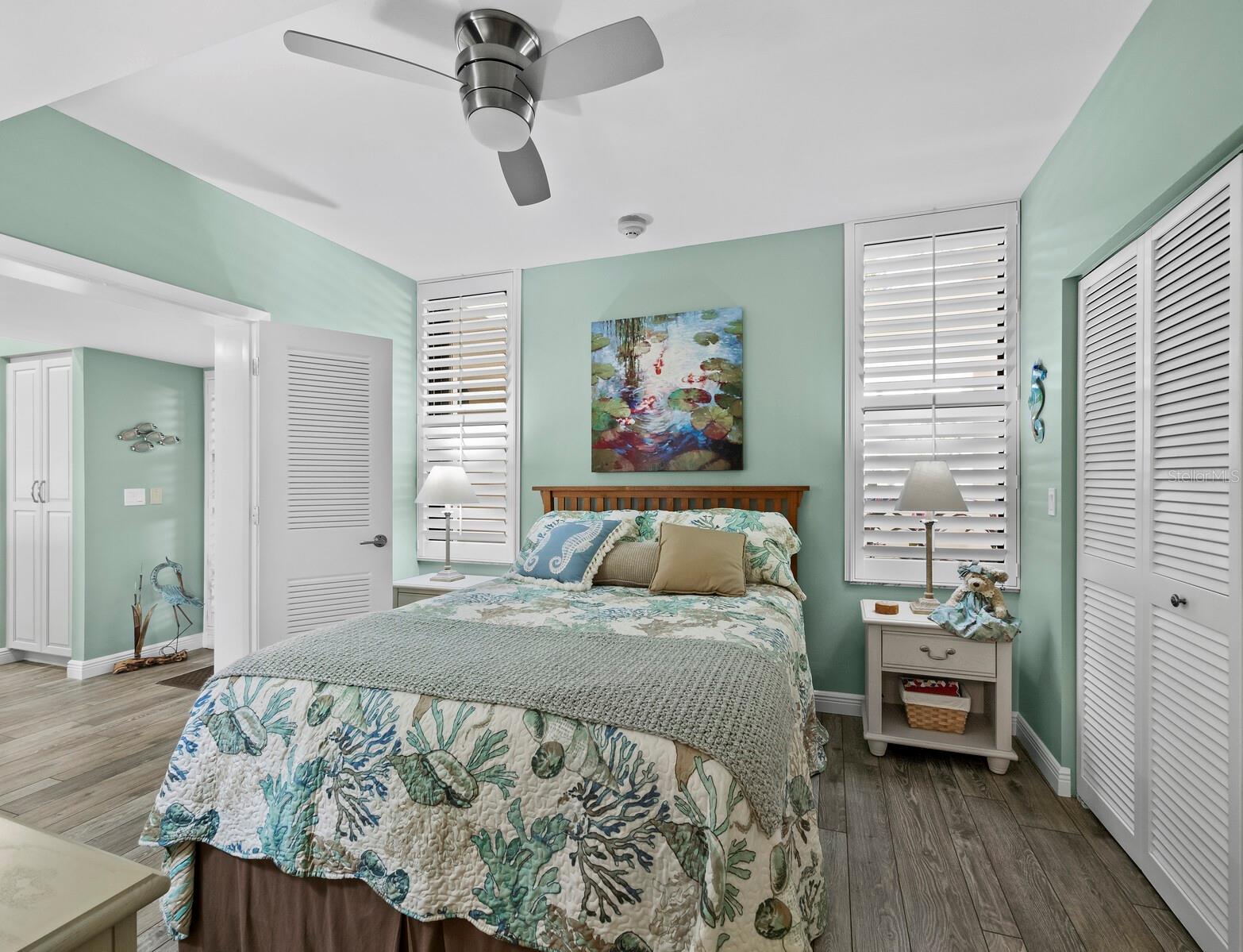 2020 HARBOURSIDE DR #417