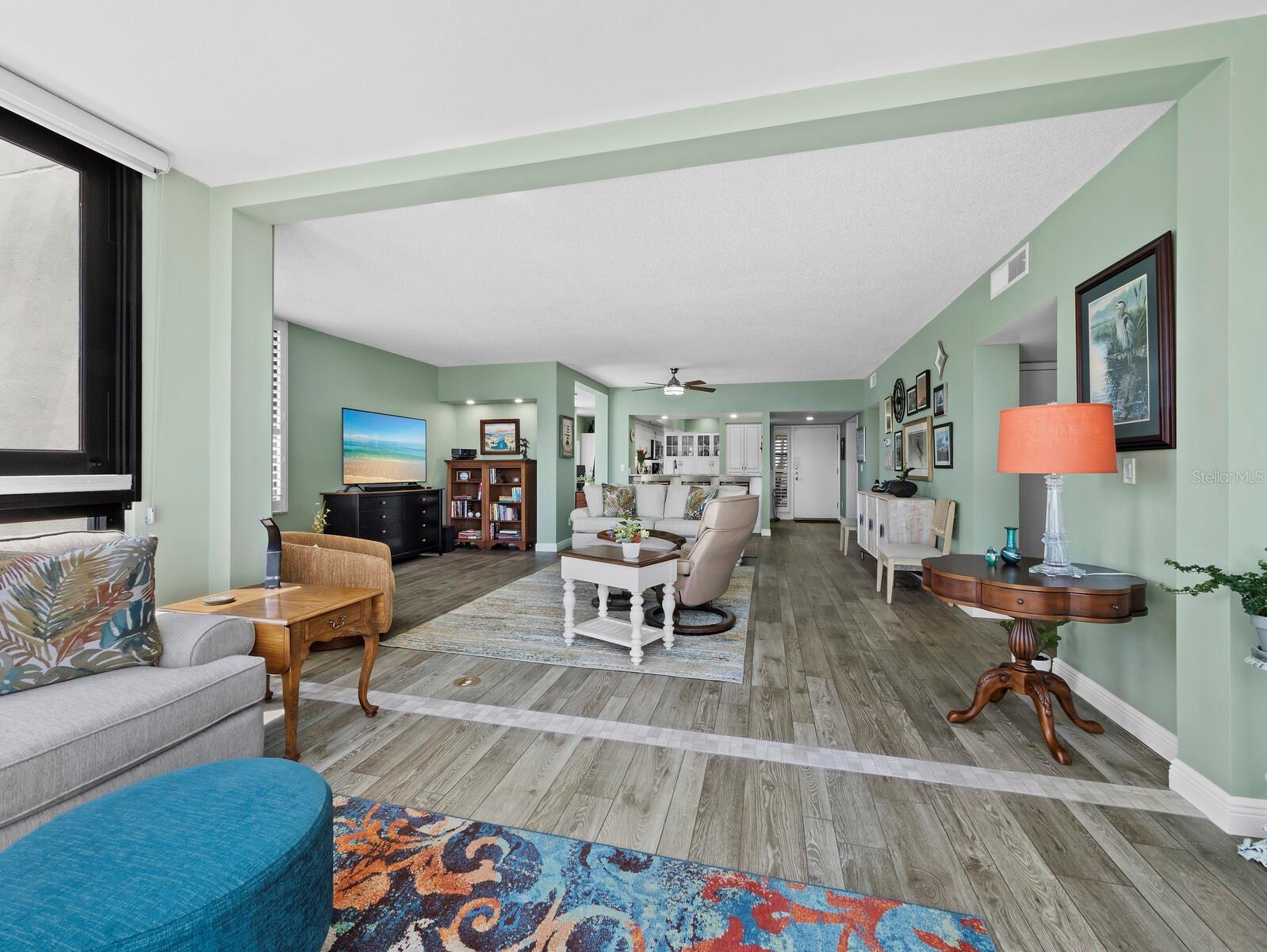 2020 HARBOURSIDE DR #417