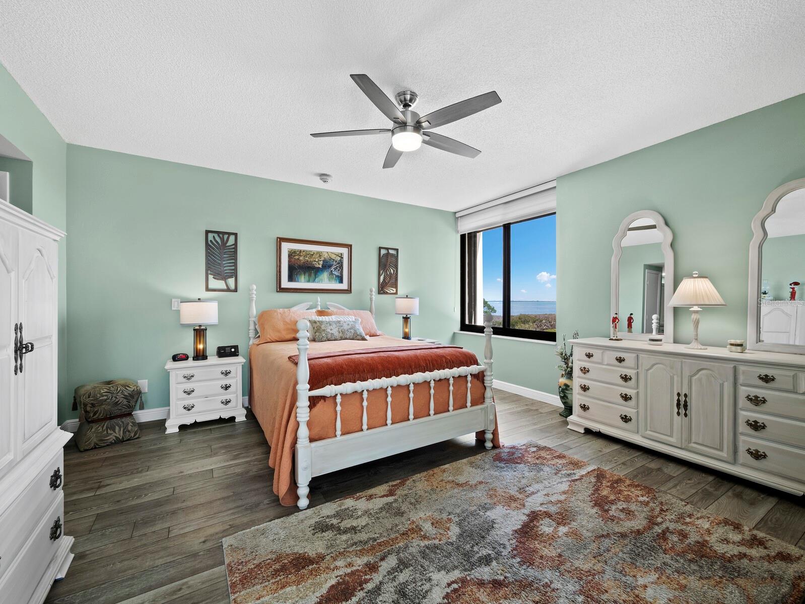 2020 HARBOURSIDE DR #417