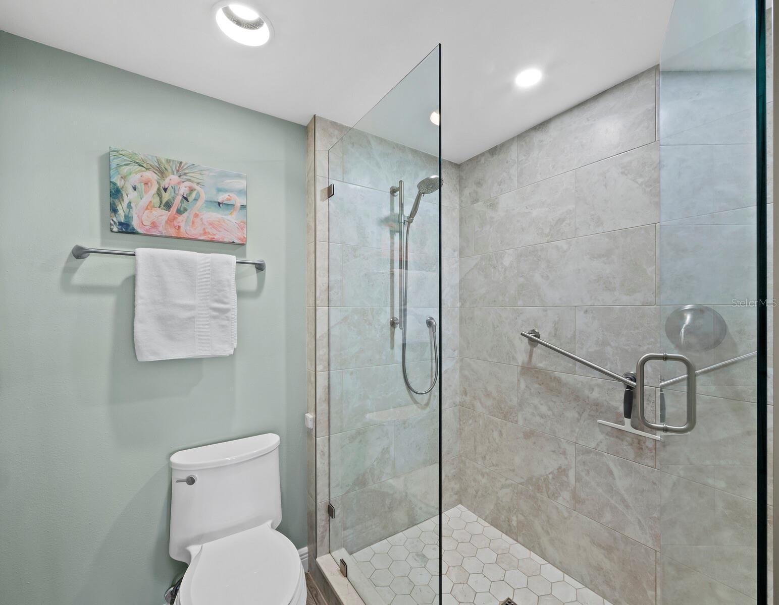 2020 HARBOURSIDE DR #417