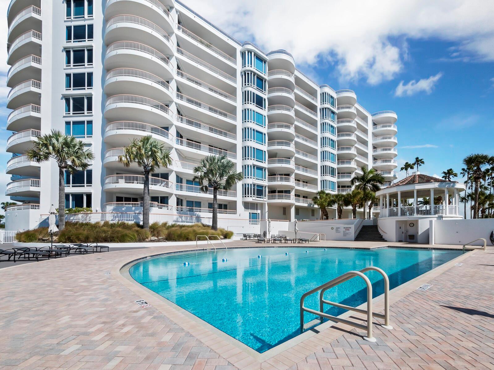 455 LONGBOAT CLUB RD #402