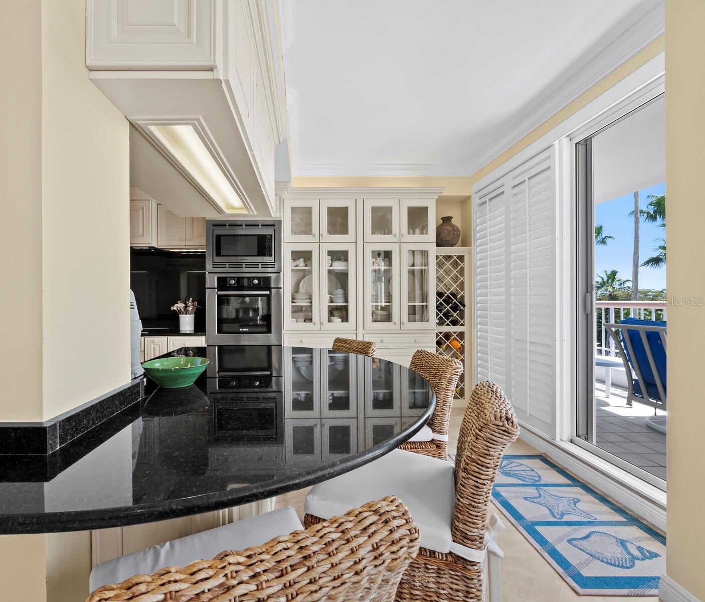 455 LONGBOAT CLUB RD #402