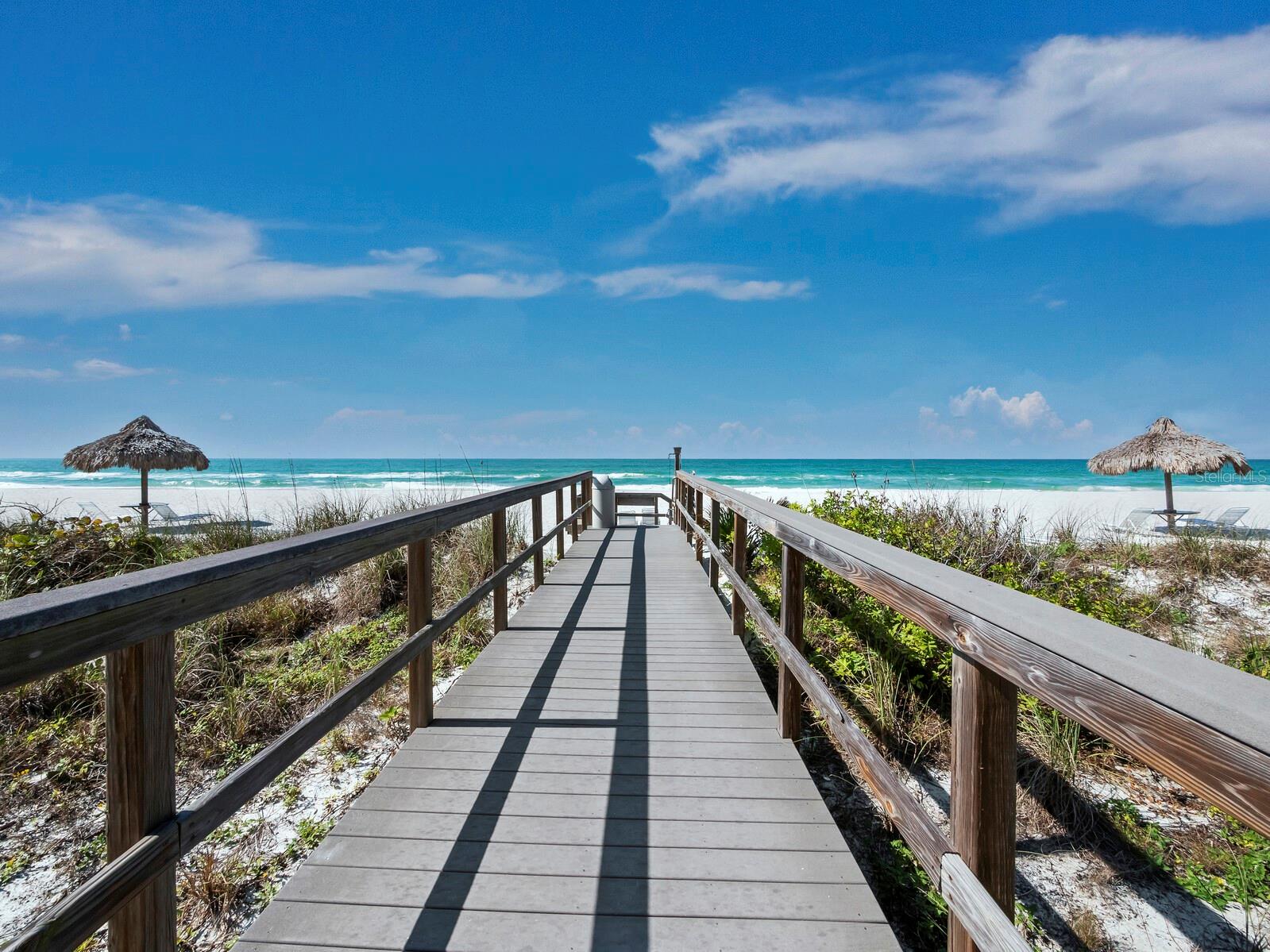 455 LONGBOAT CLUB RD #402