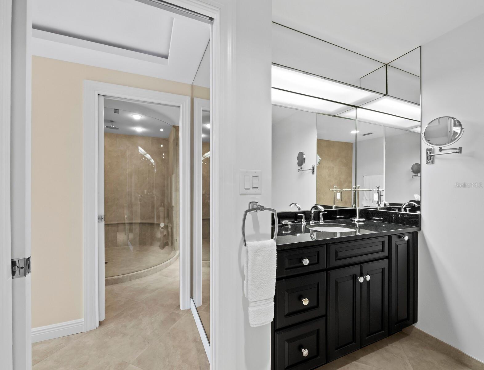 455 LONGBOAT CLUB RD #402