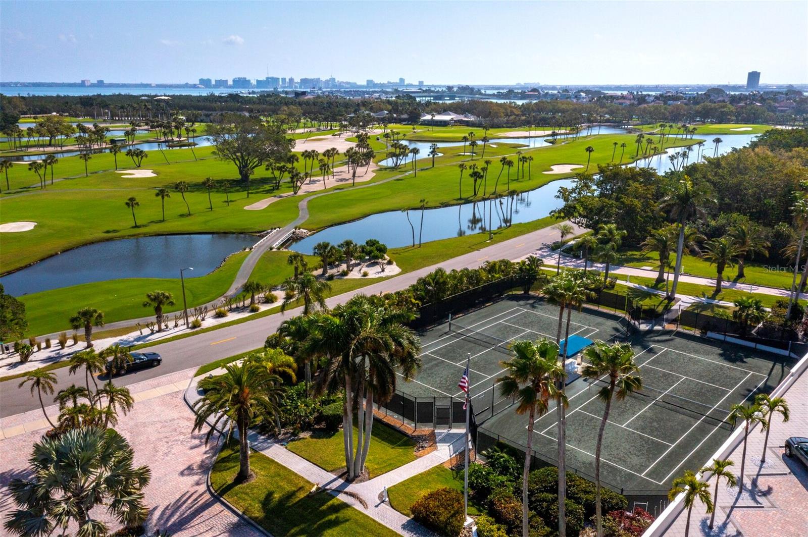 455 LONGBOAT CLUB RD #402