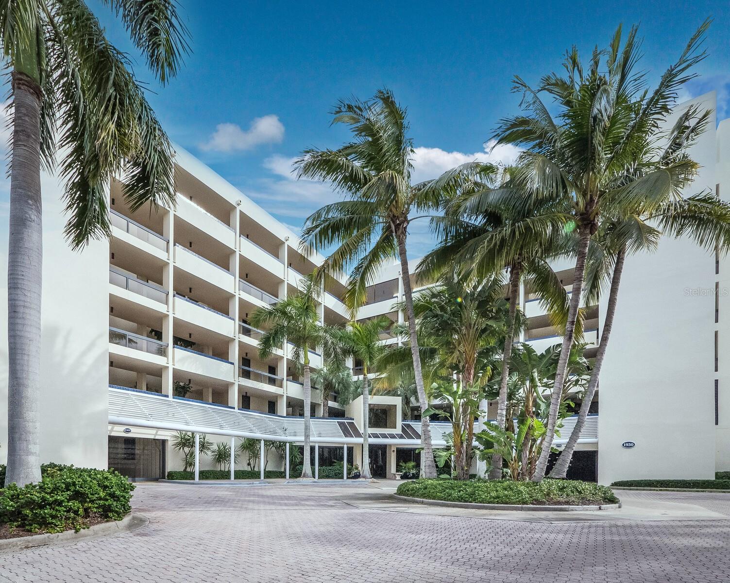 1930 HARBOURSIDE DR #145