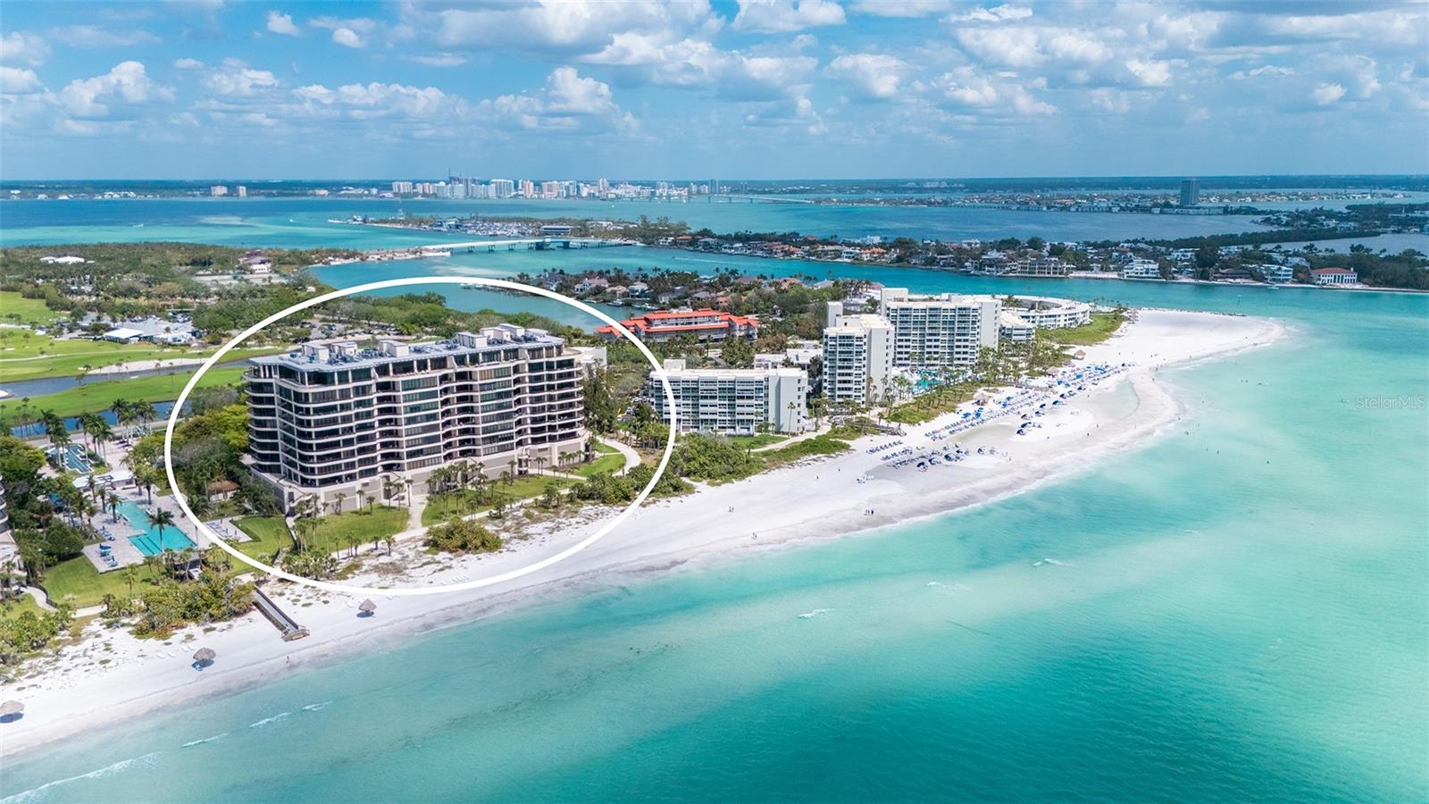 415 L AMBIANCE DR #A301