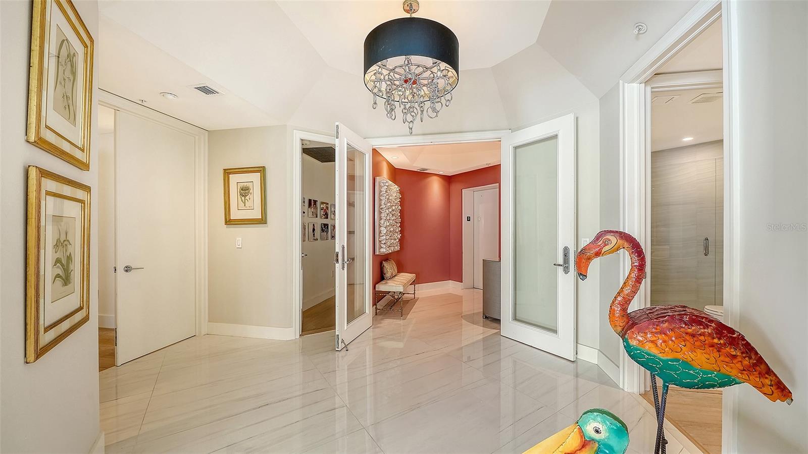 415 L AMBIANCE DR #A301