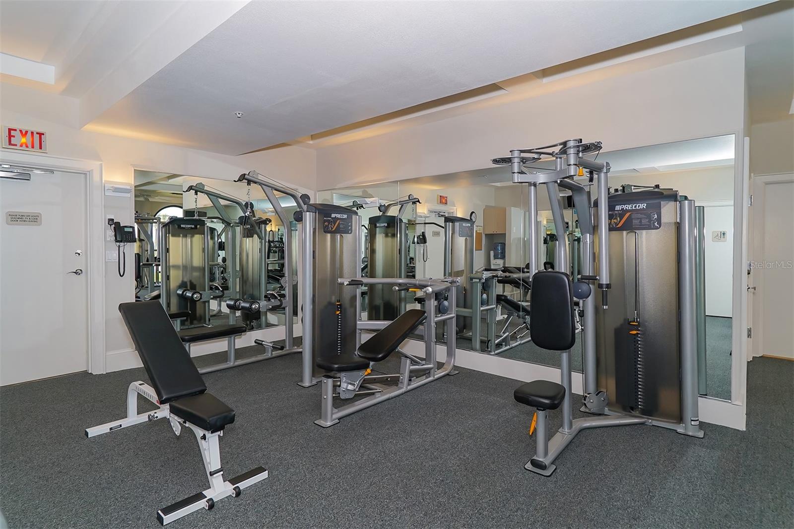 415 L AMBIANCE DR #A301