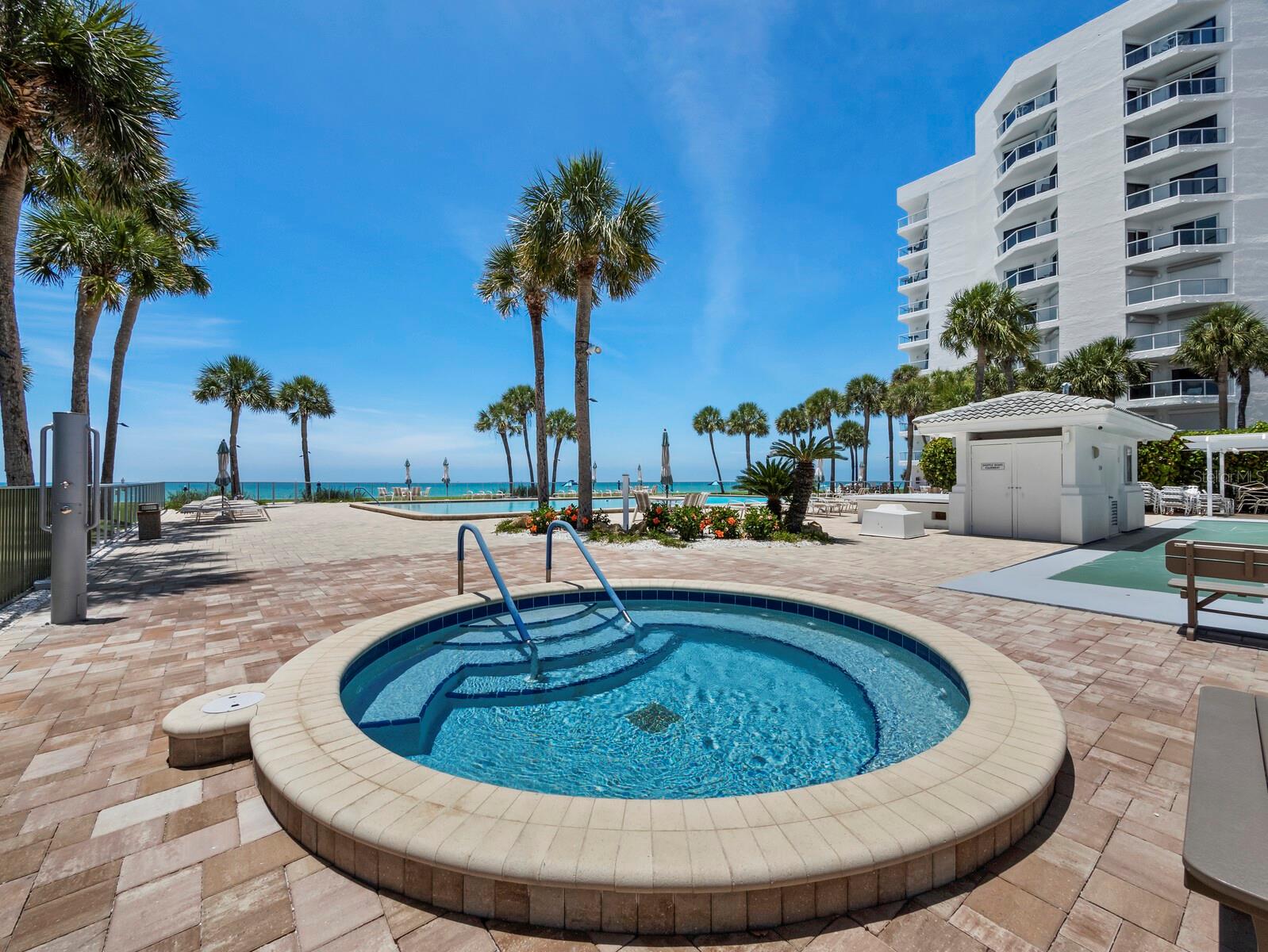 LONGBOAT KEY